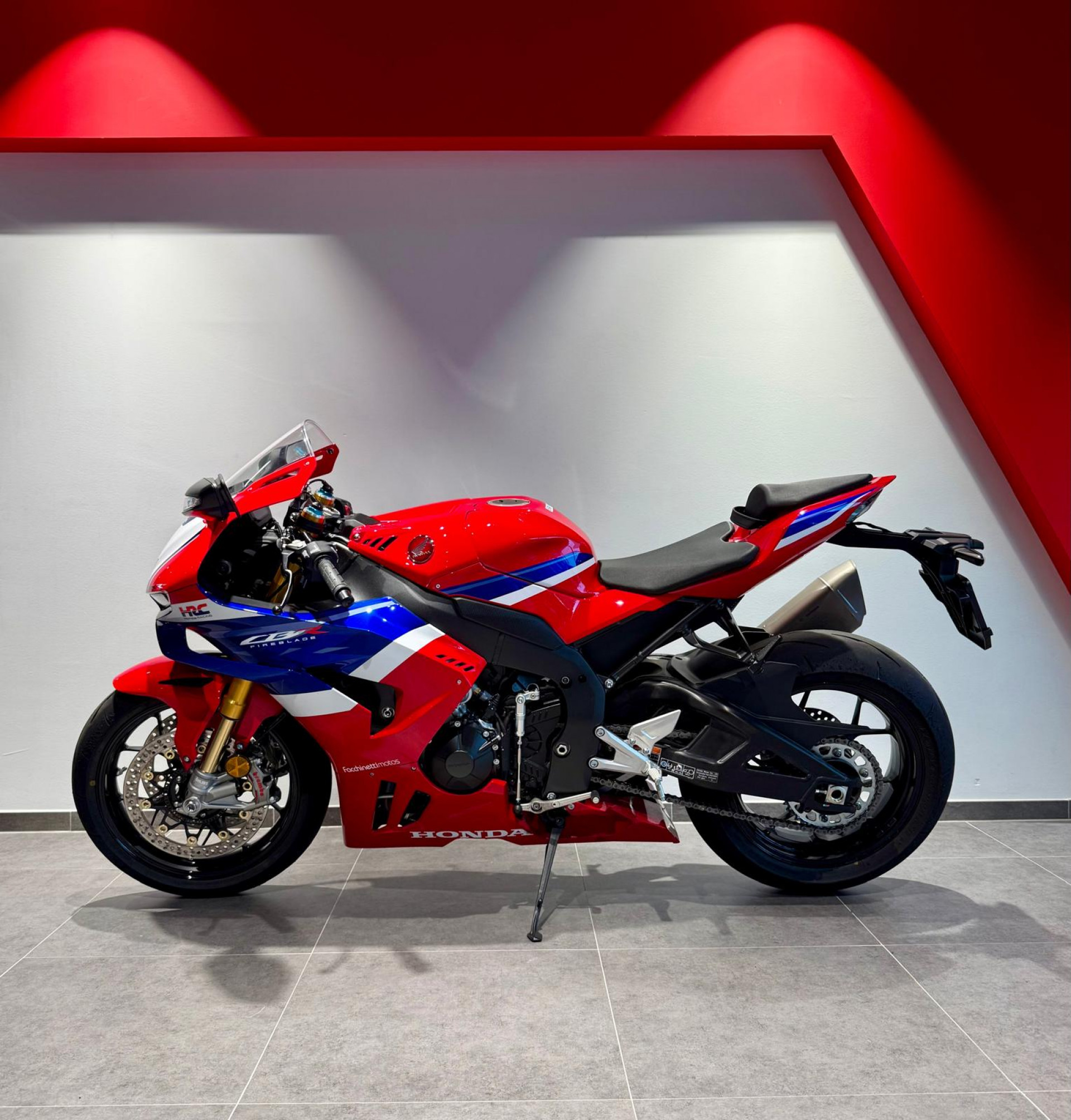 HONDA CBR 1000 RR-R Fireblade SP-image-2