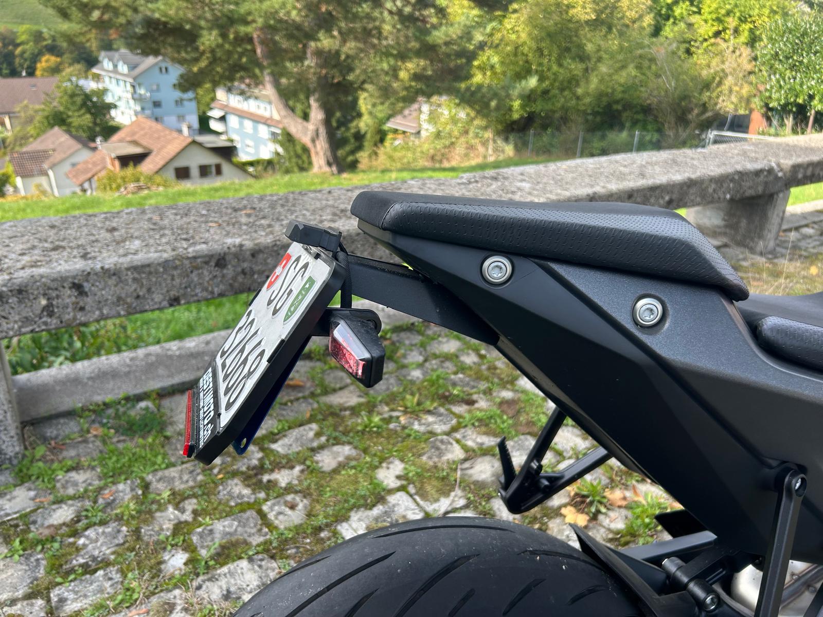 KTM 990 Duke-image-6