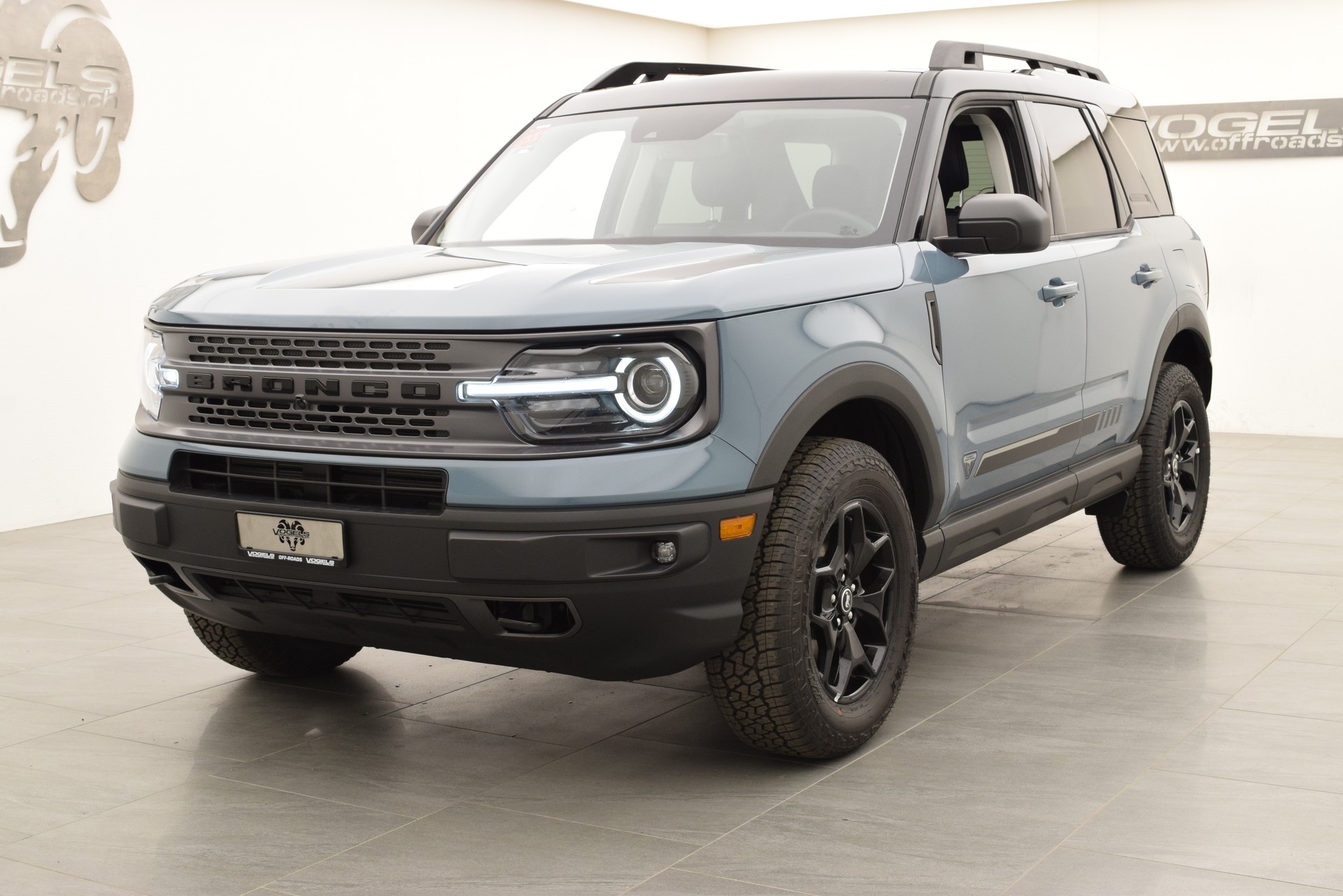 FORD Bronco Sport First Edition 2.0 Eco Boost-showroom-element-1