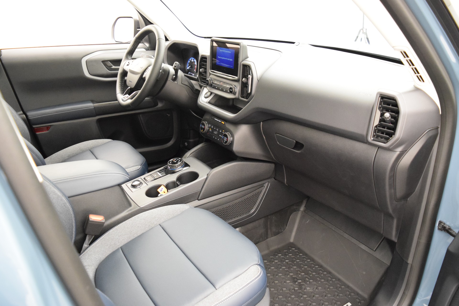 FORD Bronco Sport First Edition 2.0 Eco Boost-image-15