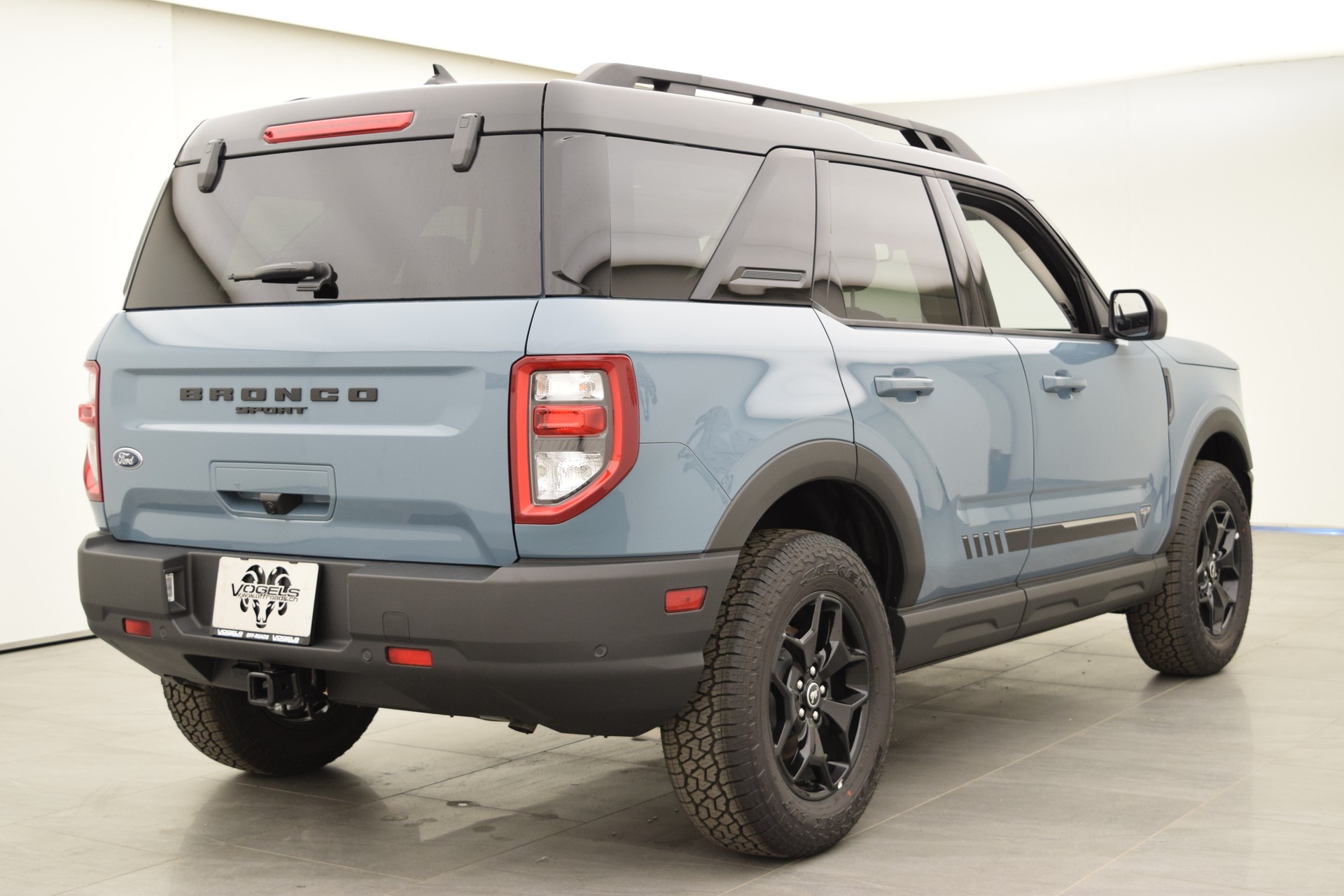 FORD Bronco Sport First Edition 2.0 Eco Boost-image-4