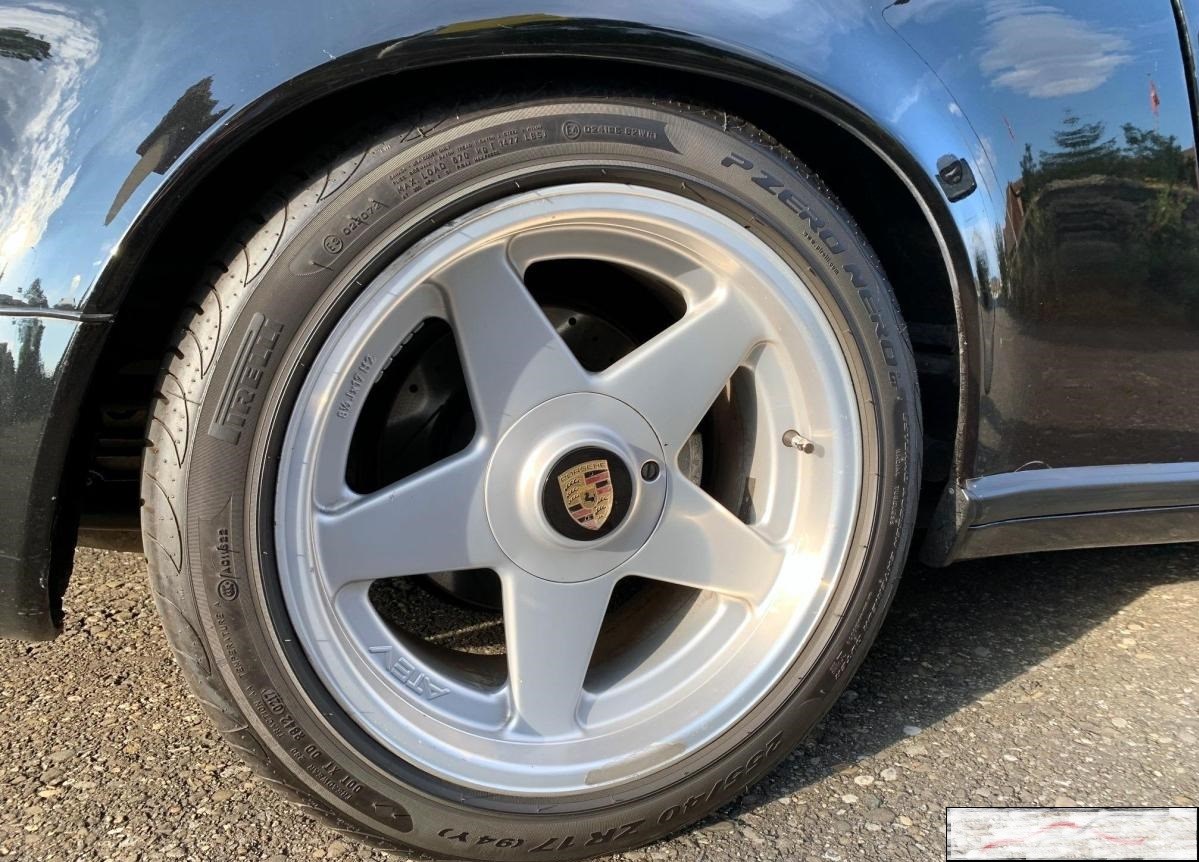 PORSCHE 911 SC Targa-image-6