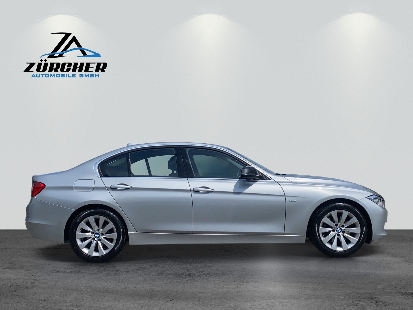 BMW 328i Luxury Line Steptronic-image-3