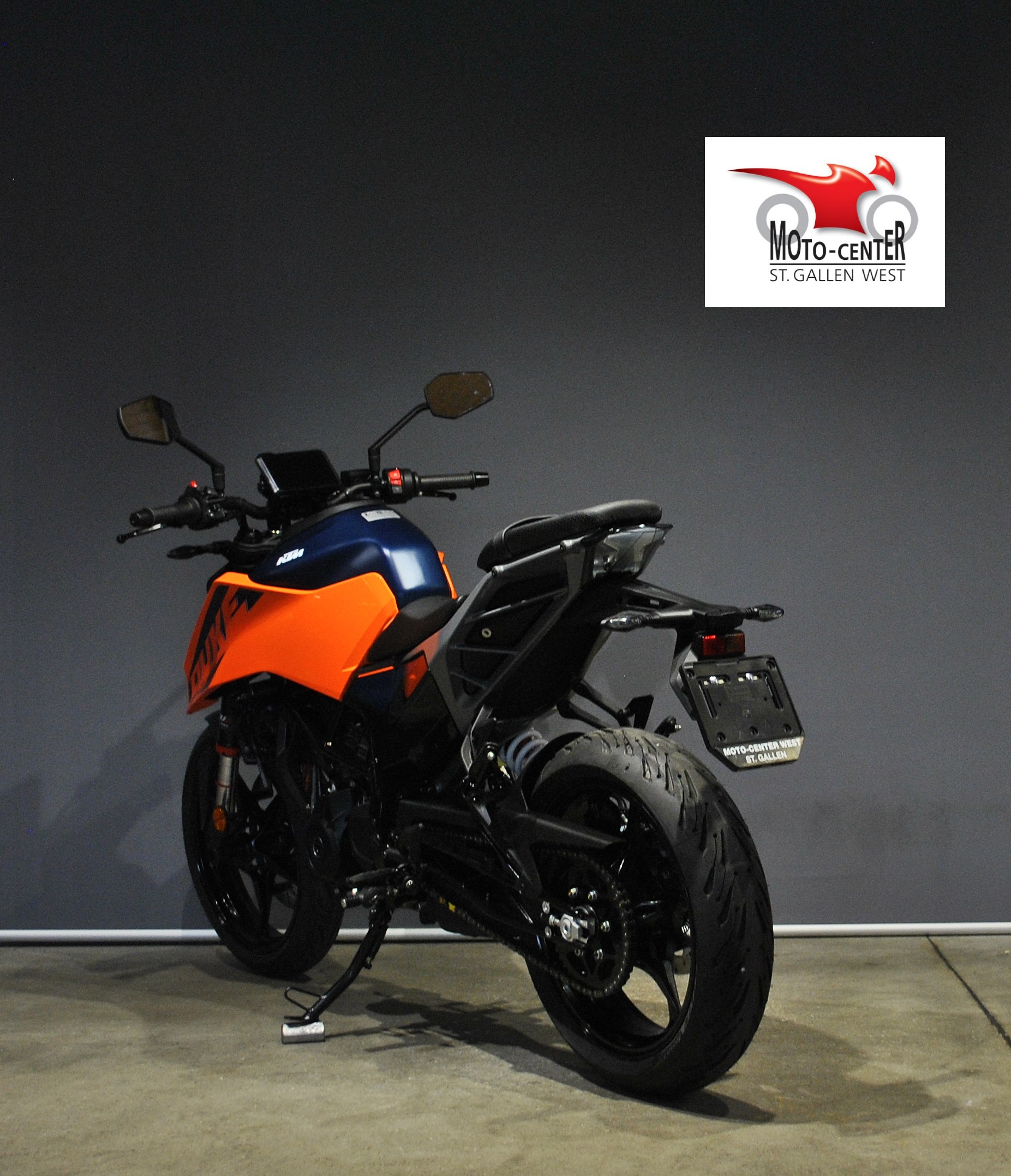 KTM 125 Duke-image-3