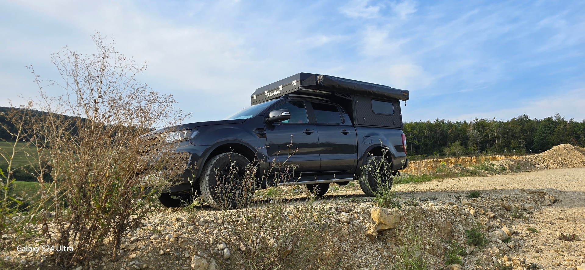 FORD Ranger Wildtrak 2.0 Eco Blue 4x4 mit Wohnkabine
