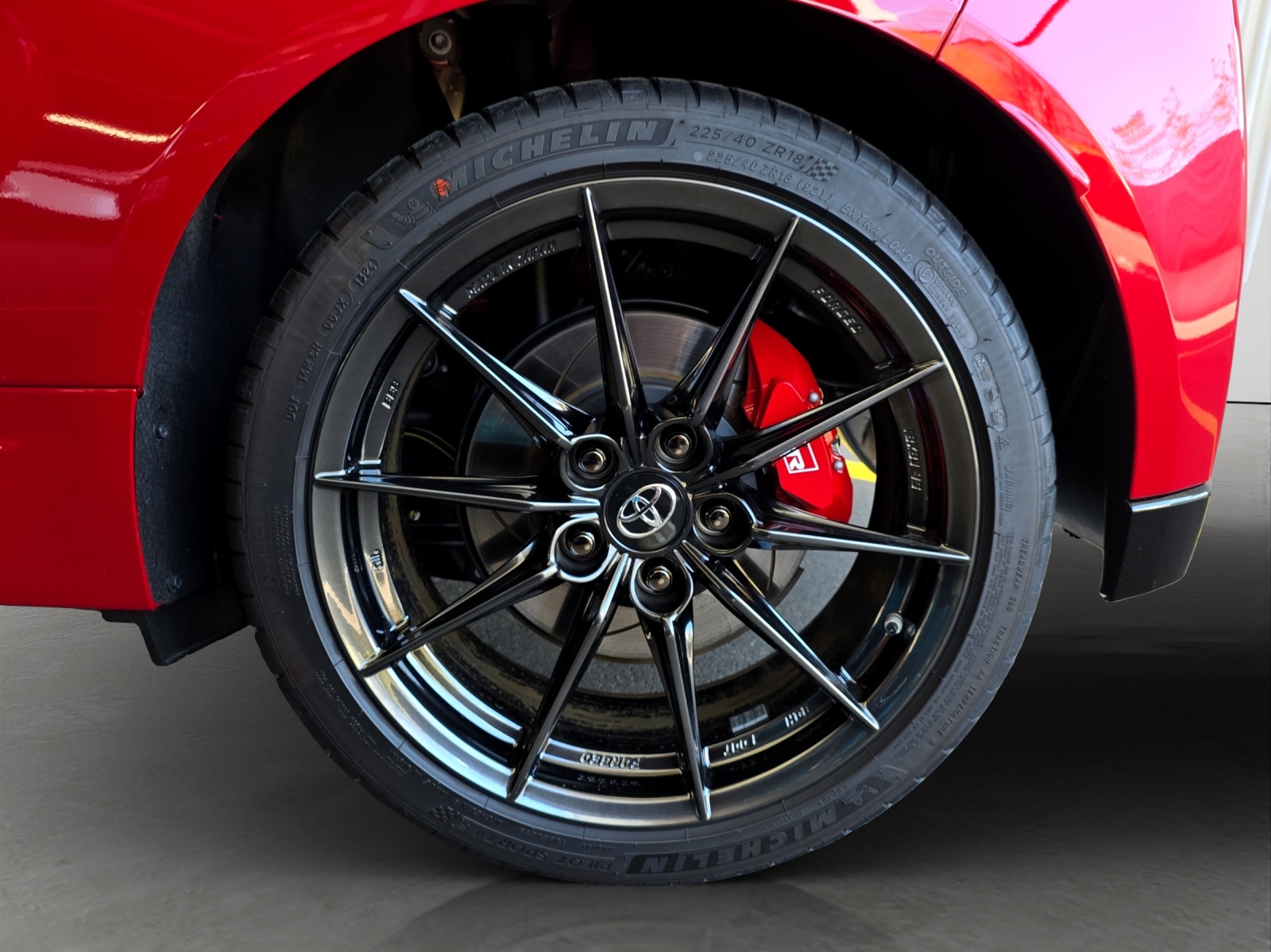 TOYOTA GR Yaris 1.6 Turbo Sport 4x4-image-15