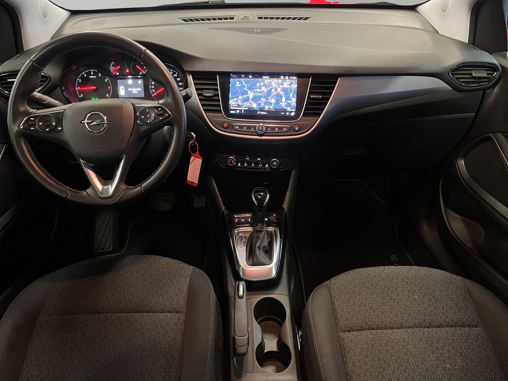 OPEL Crossland X 1.2i 120 Years Edition Automatik-image-9