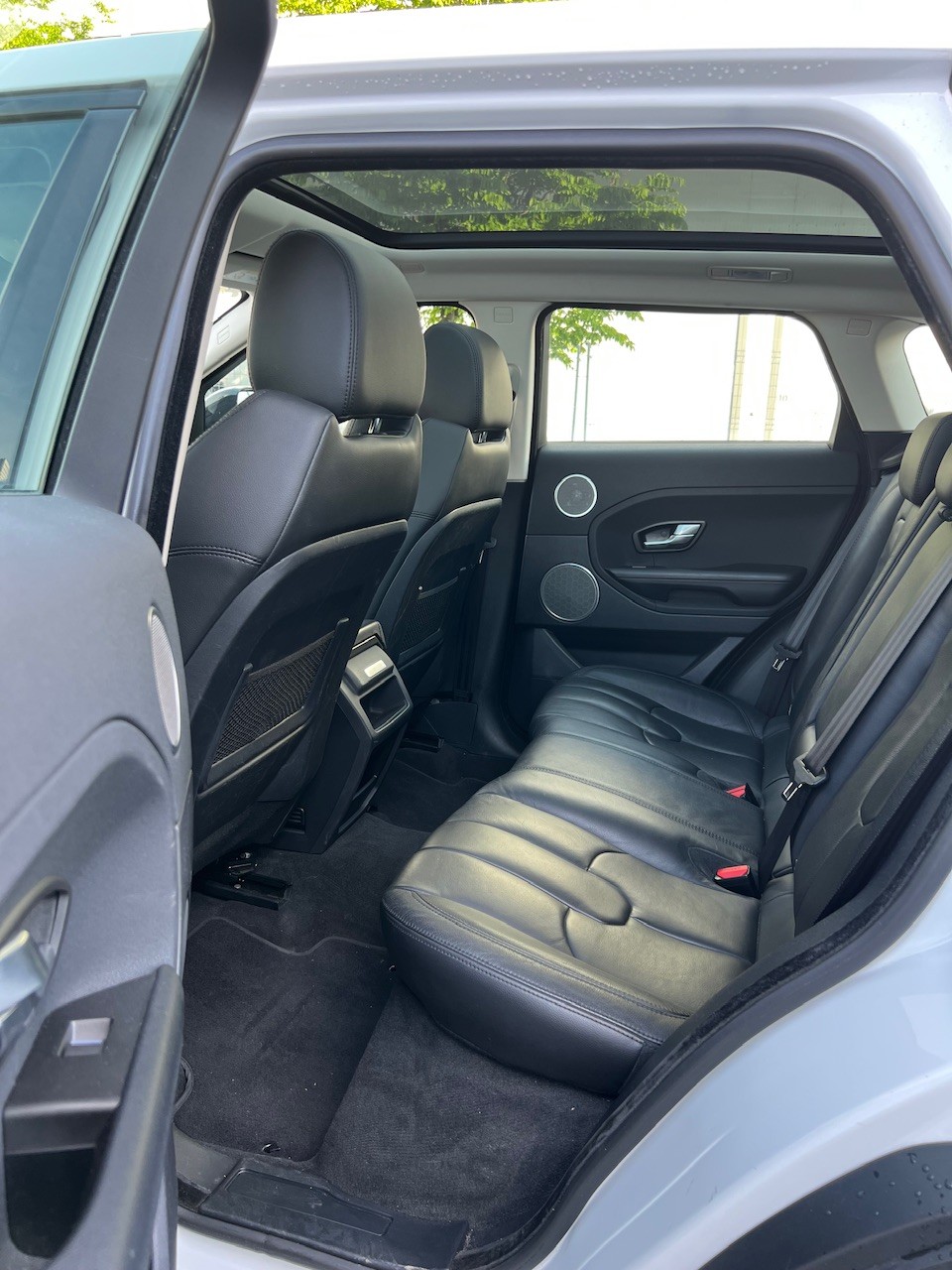 LAND ROVER Range Rover Evoque 2.2 TD4 Pure AT9-image-13