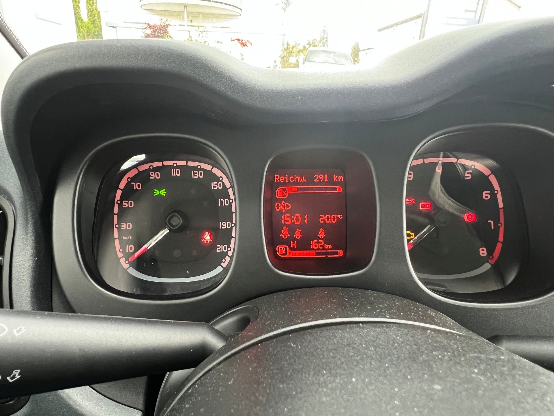 FIAT Panda 1.0 MHEV City Life-image-10