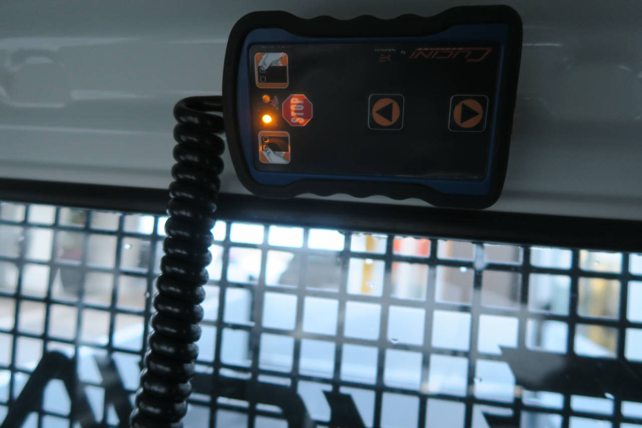 PIAGGIO Porter Kipper 1.5 CNG Short Range Pro-image-9