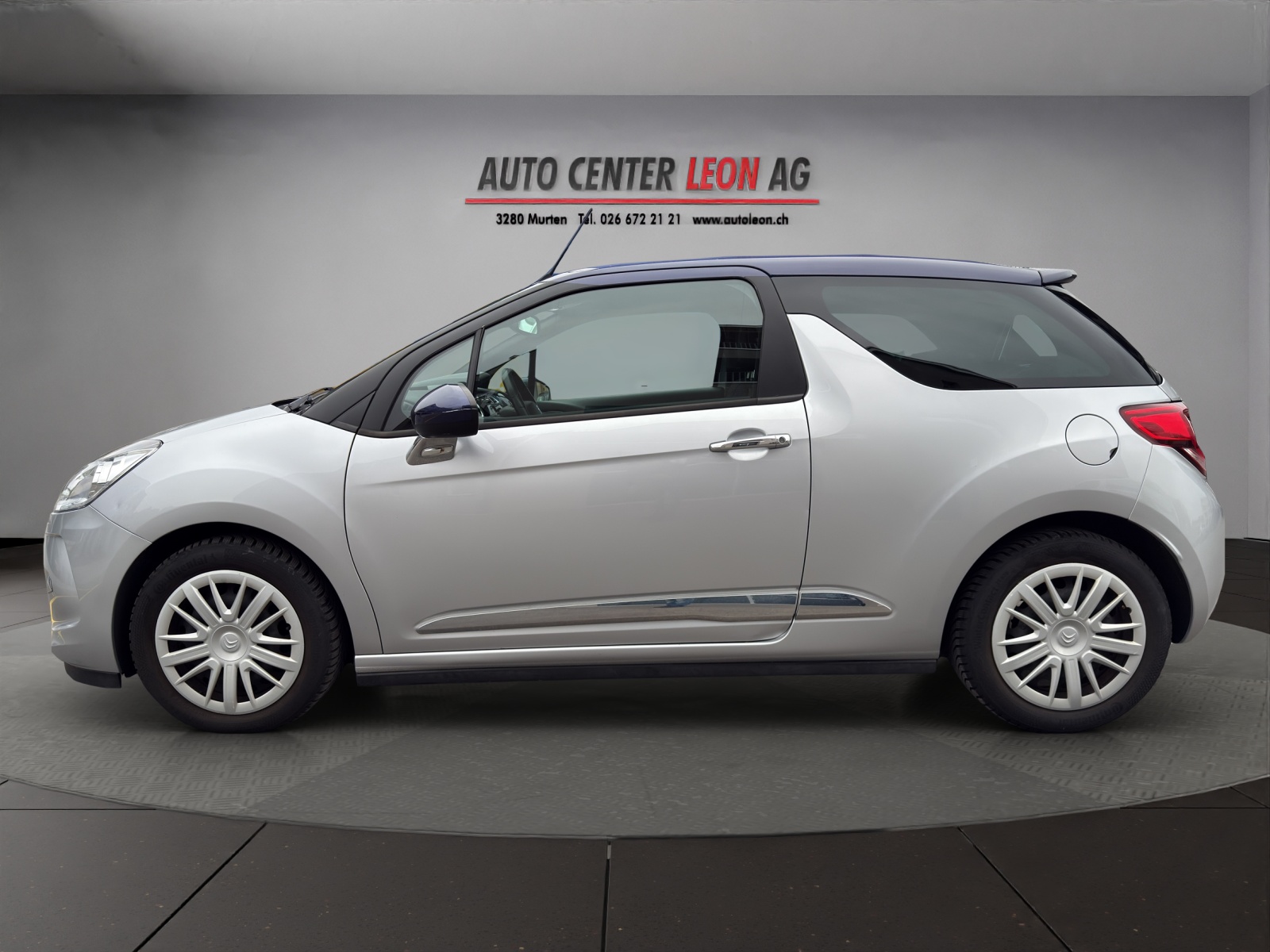 DS AUTOMOBILES DS3 Cabrio 1.6 VTi SO Chic-showroom-element-2
