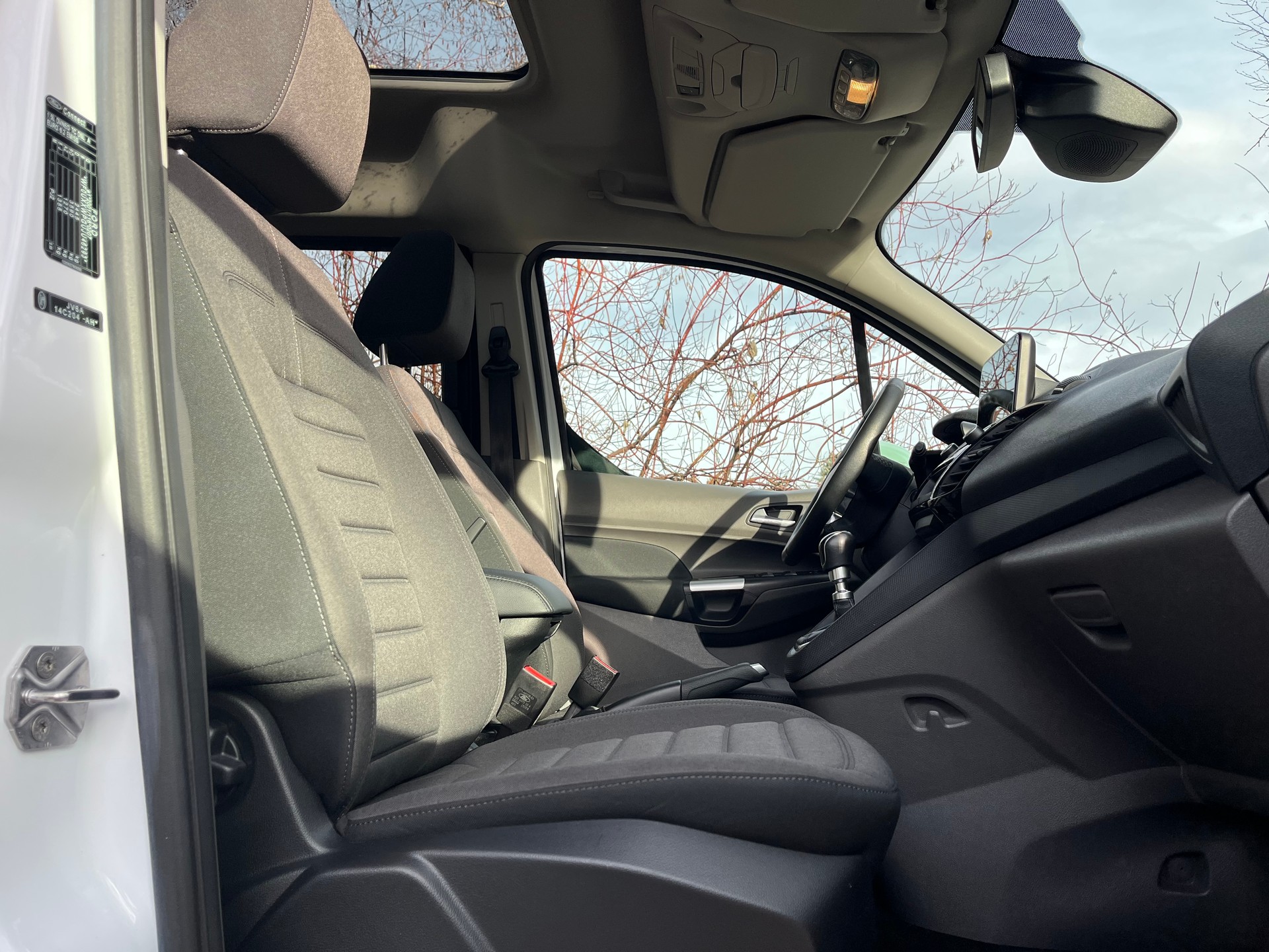 FORD Grand Tourneo Connect 1.5 EcoBlue Titanium-image-17