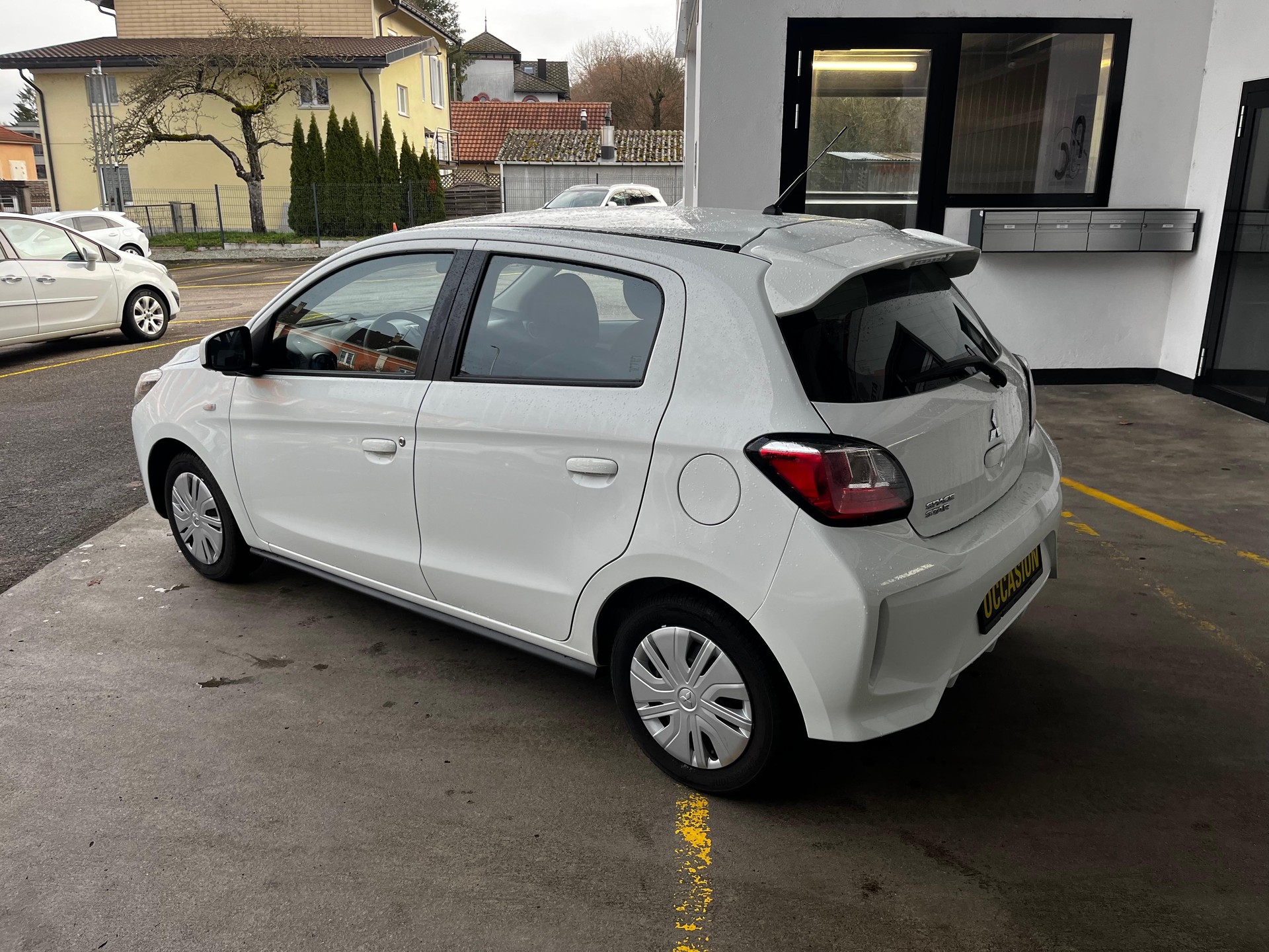 MITSUBISHI Space Star 1.2 MIVEC Pure Automatique-image-3