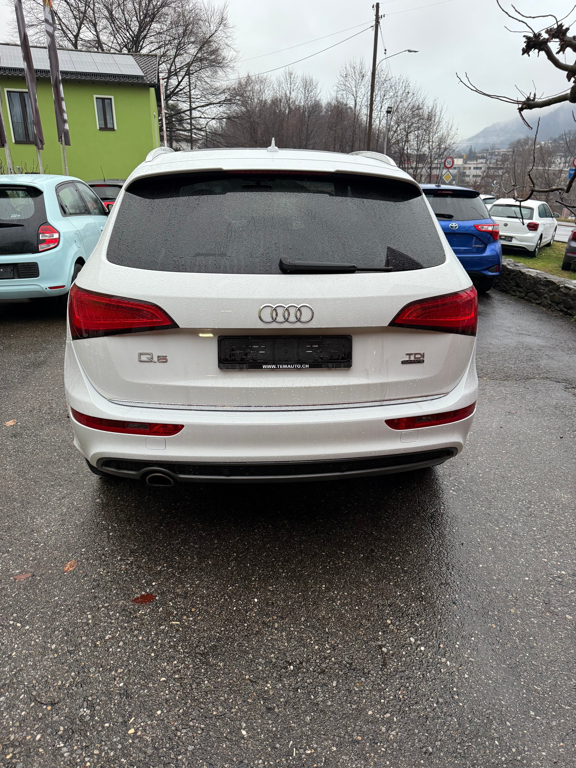 AUDI Q5 2.0 TDI quattro S-tronic-image-3