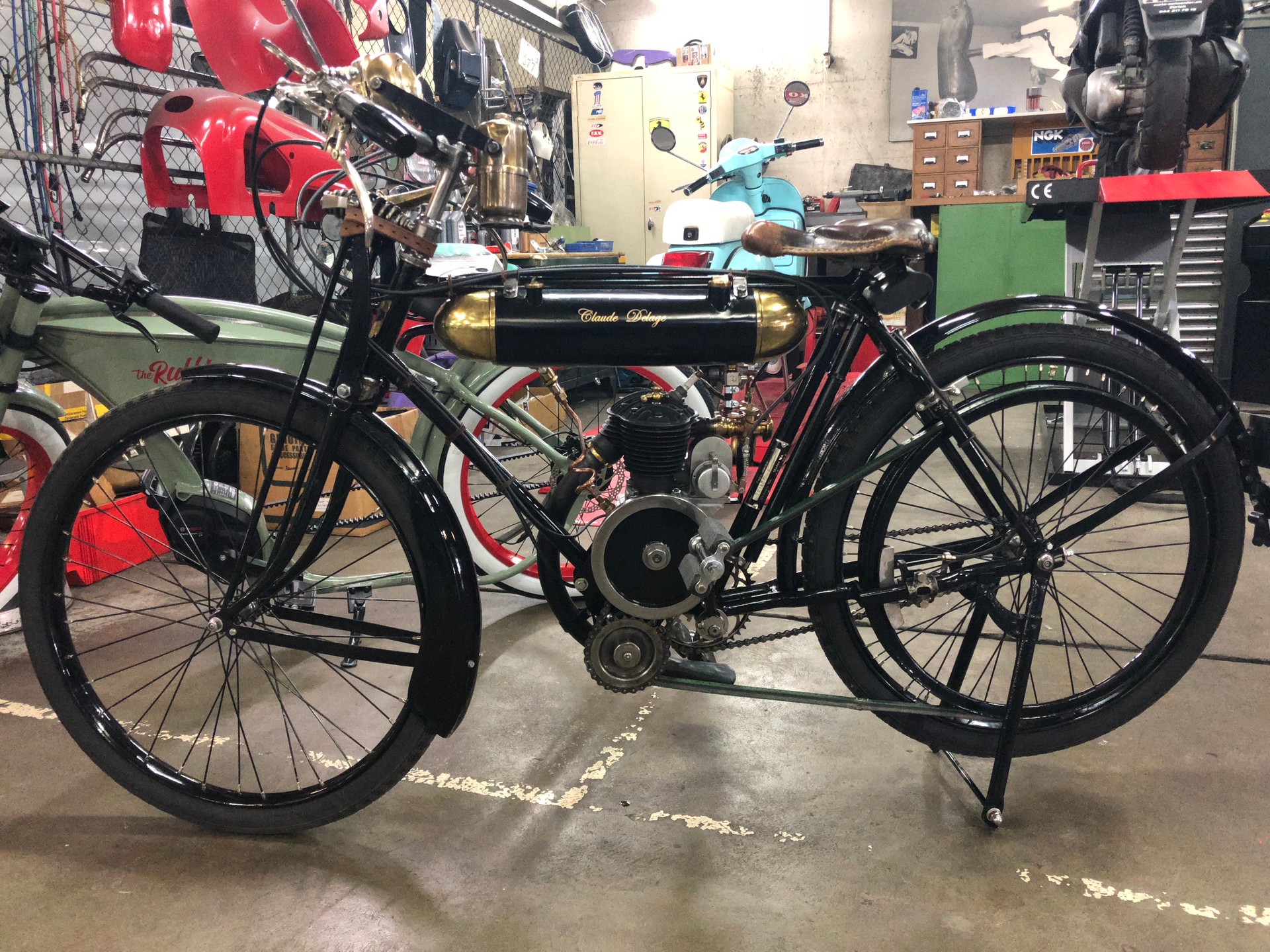 DELAGE A