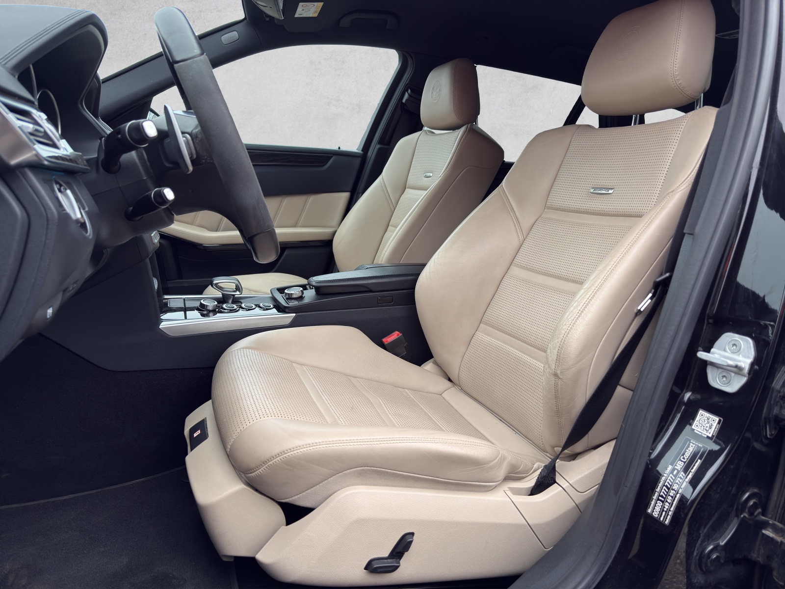 MERCEDES-BENZ E 63 AMG S 4Matic Speedshift-image-12