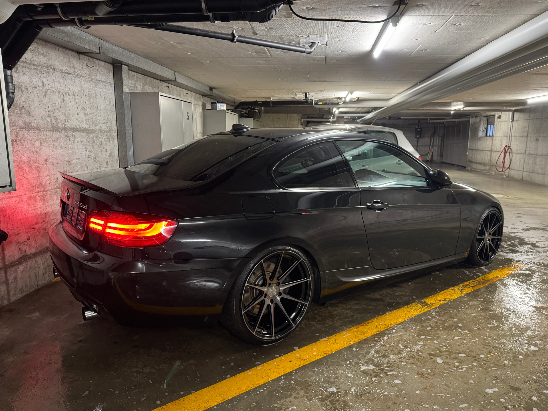 BMW 335i xDrive Coupé Steptronic-image-10