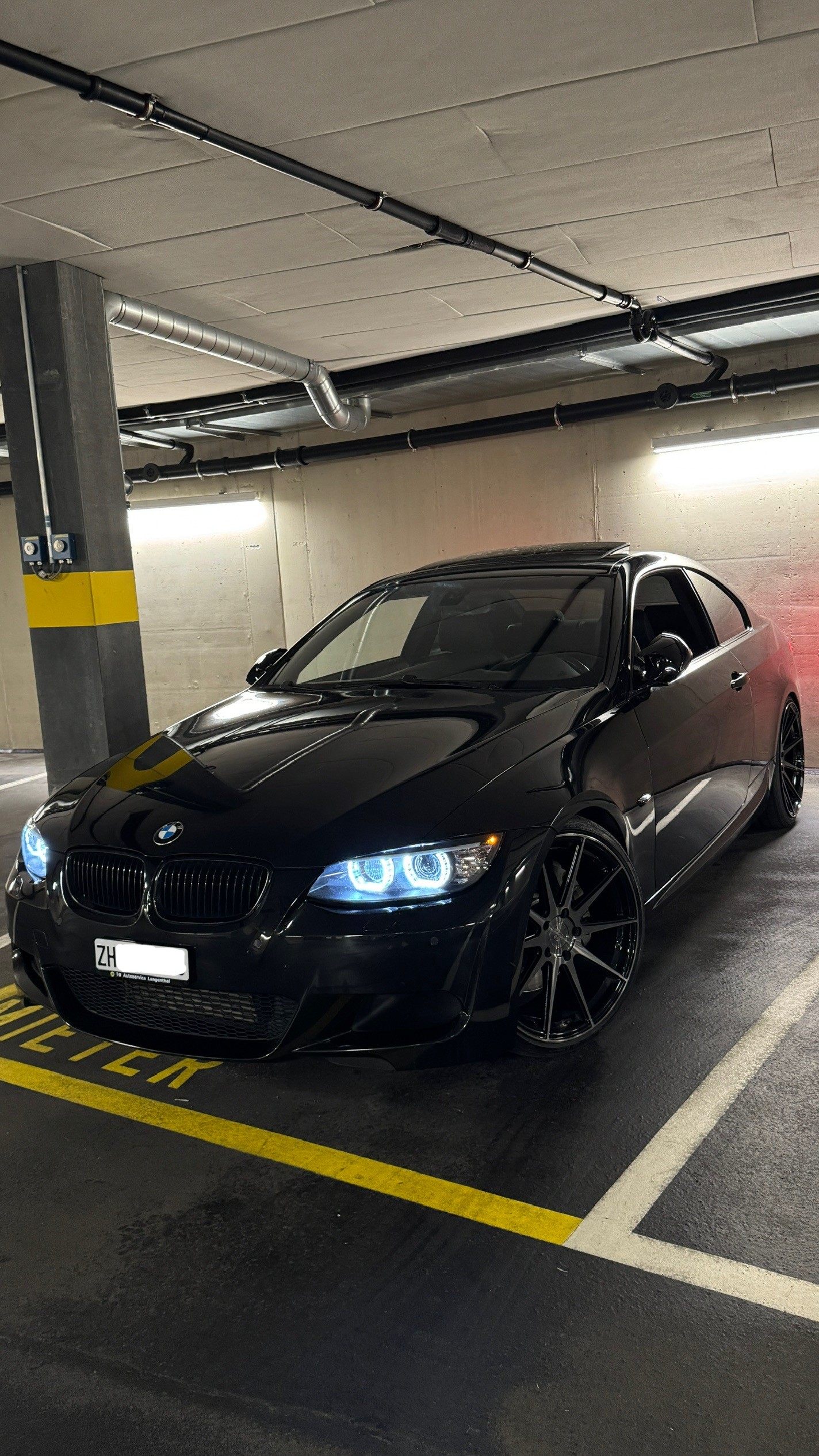 BMW 335i E92 Coupé xDrive M-Performance V1 **20 Zoll AVERSUS Wheels** !!! FRISCH AB MFK 23. Juli 2026 !!!