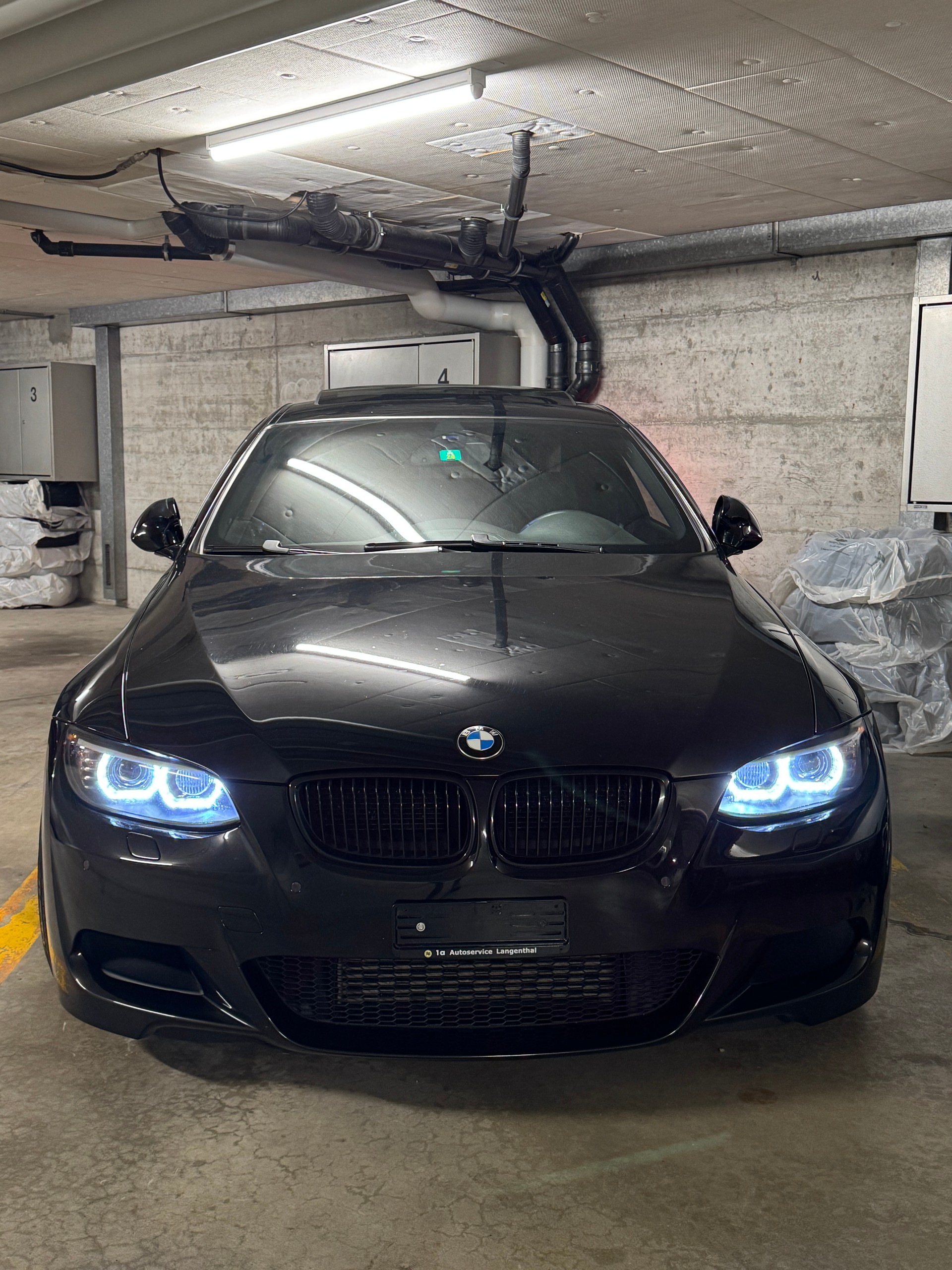 BMW 335i xDrive Coupé Steptronic-image-1