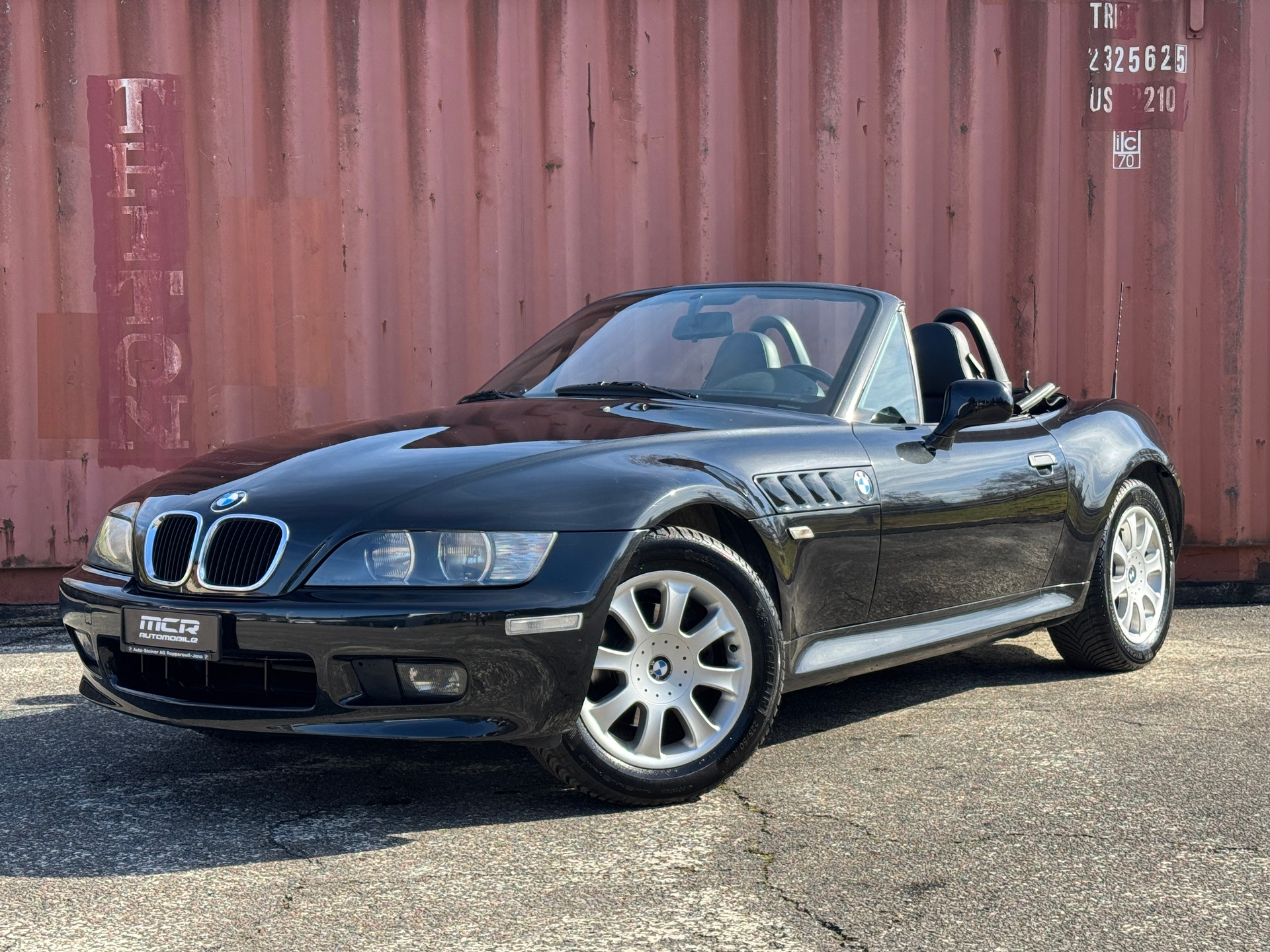 BMW Z3 1.9 Roadster-image-0