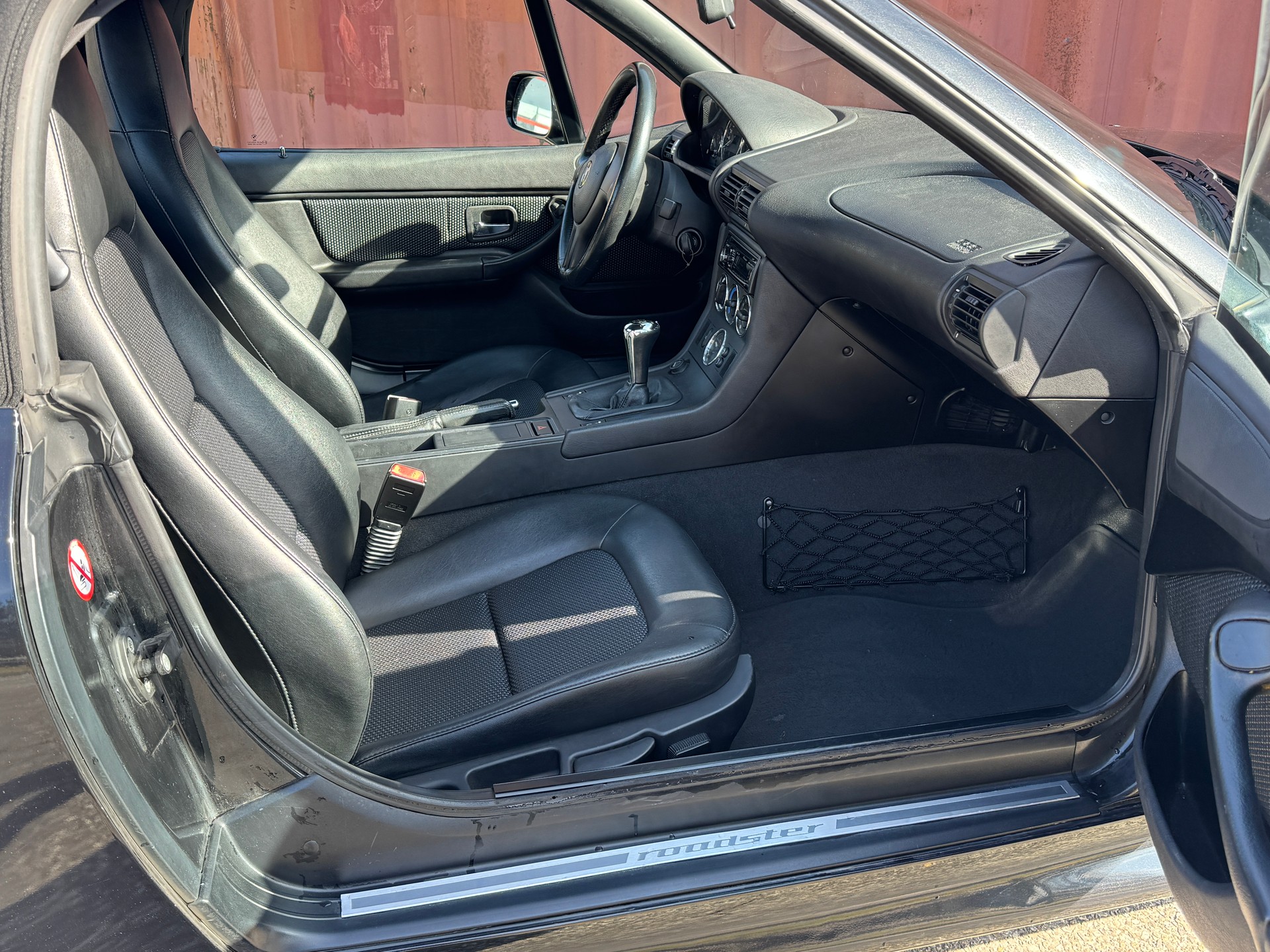 BMW Z3 1.9 Roadster-image-11