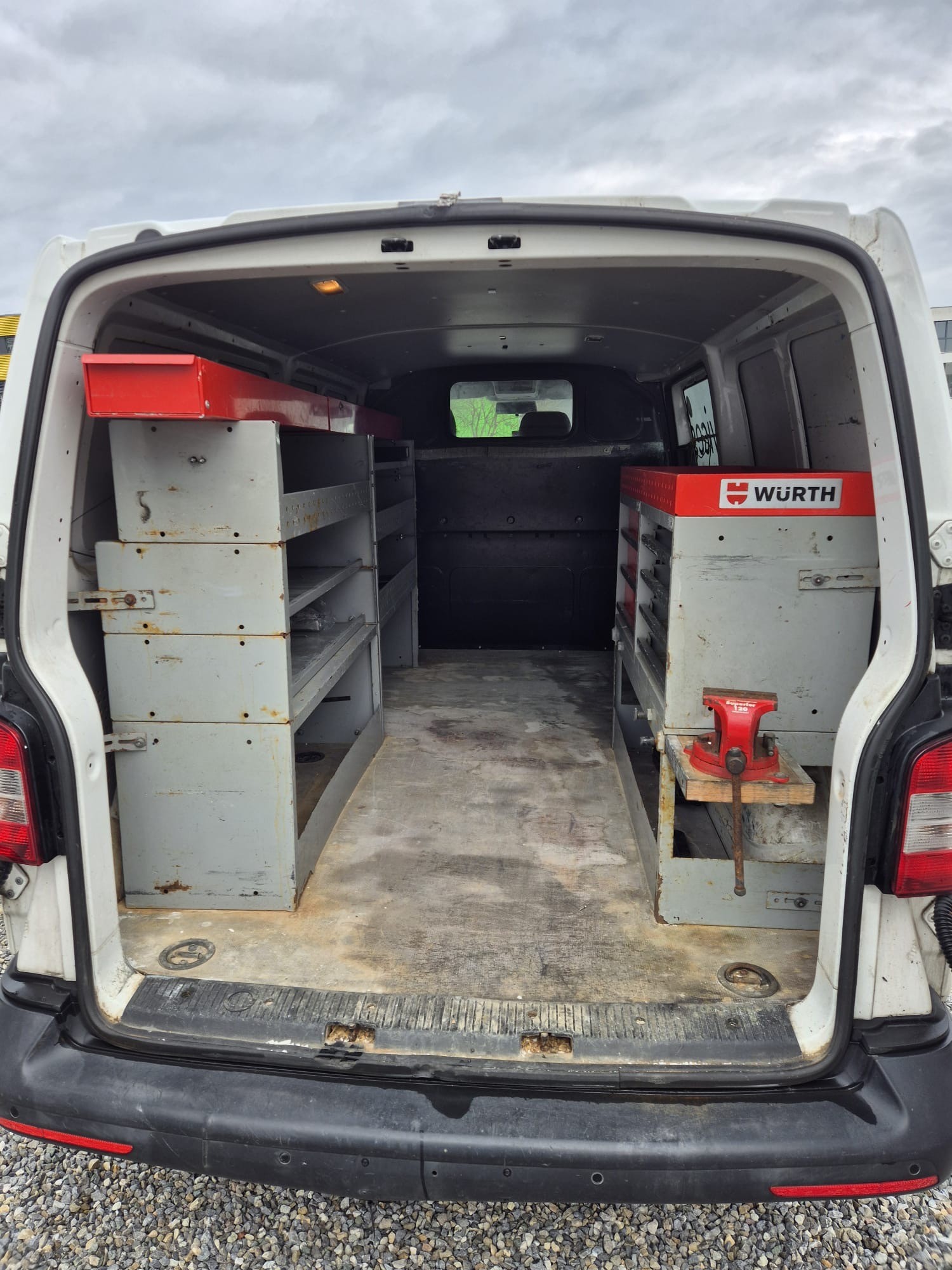 VW T5 2.0 TDI 4Motion-image-4