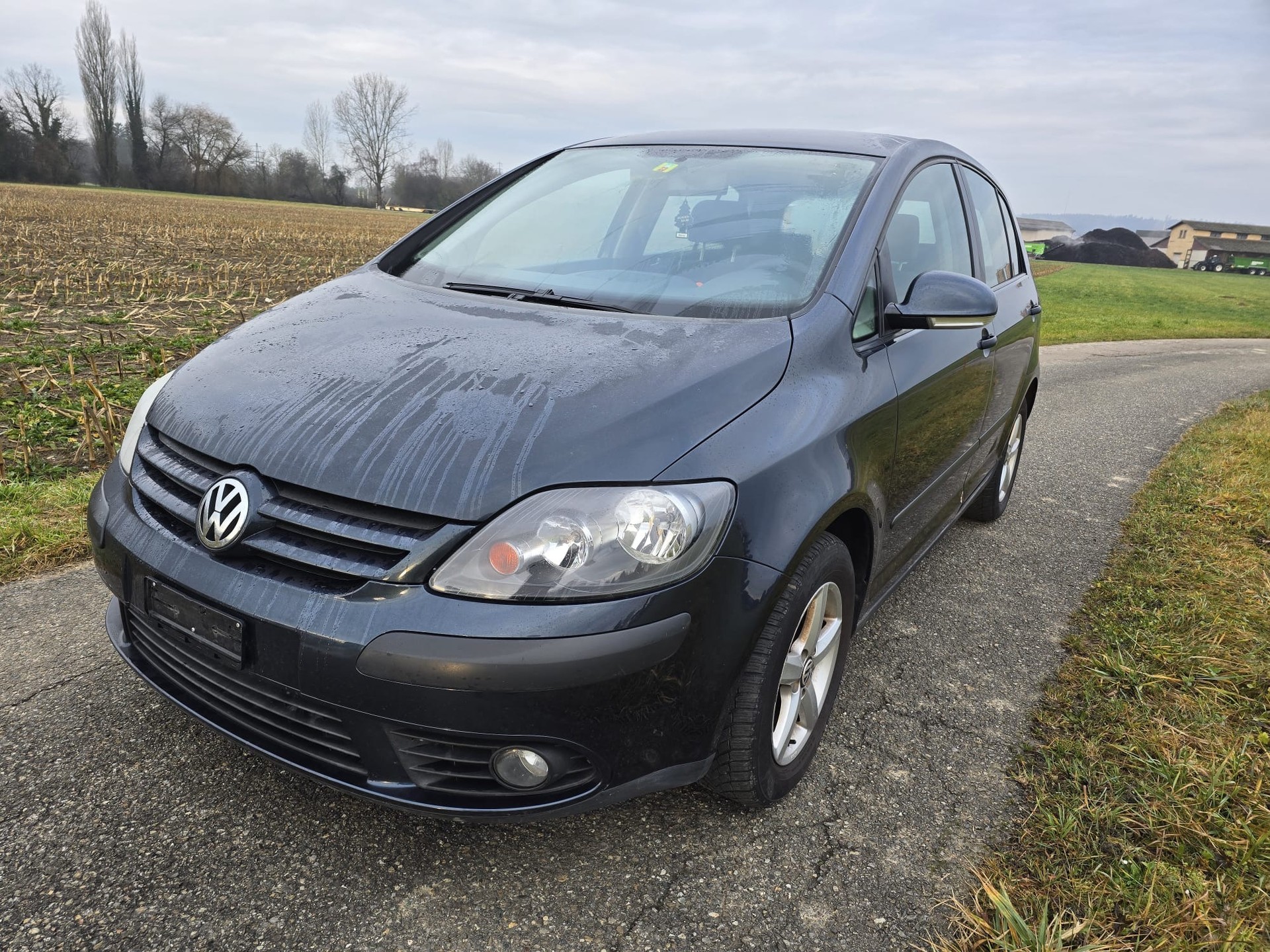 VW Golf Plus 2.0 TDI Comfortline-image-4