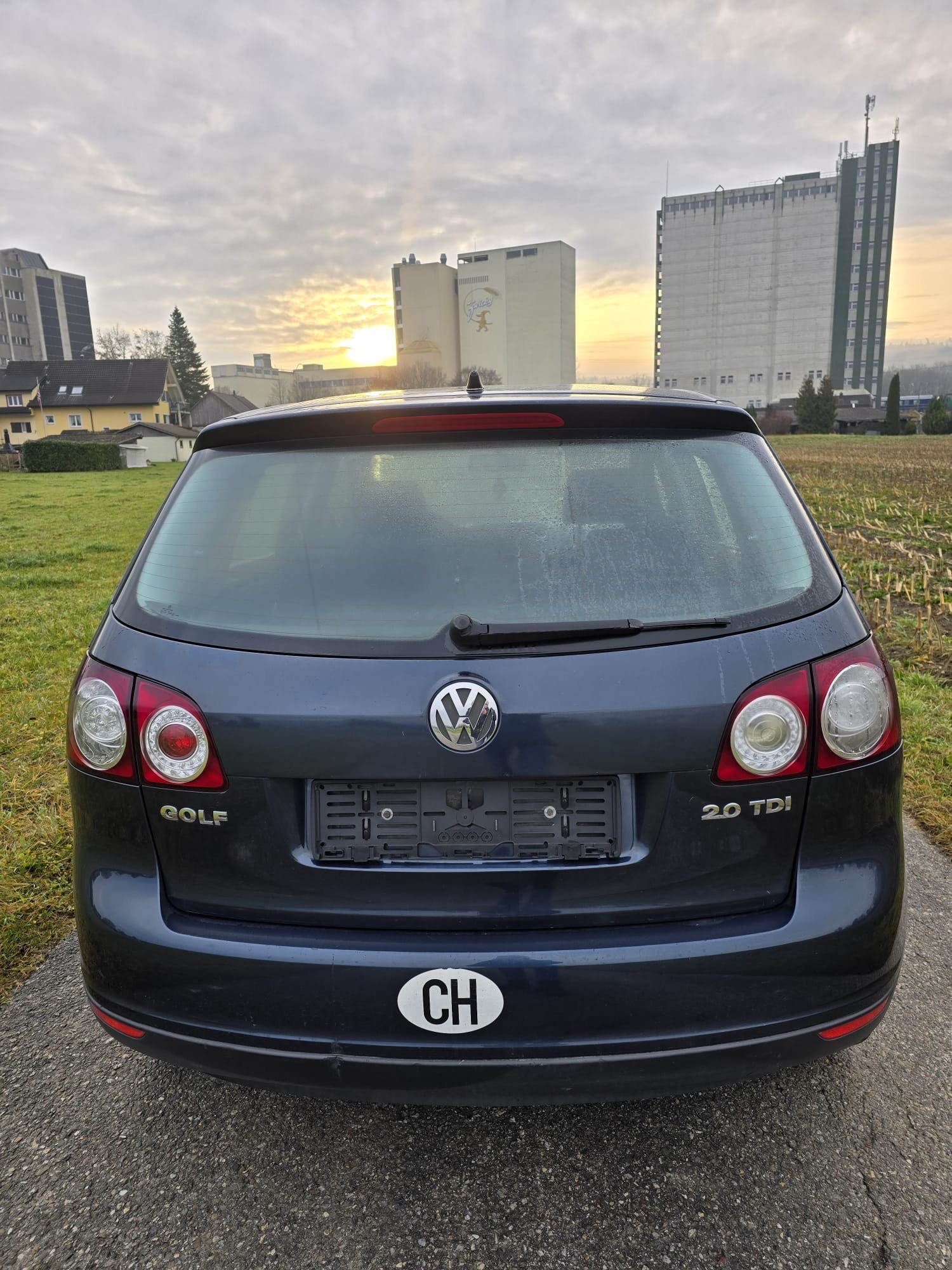 VW Golf Plus 2.0 TDI Comfortline-image-7