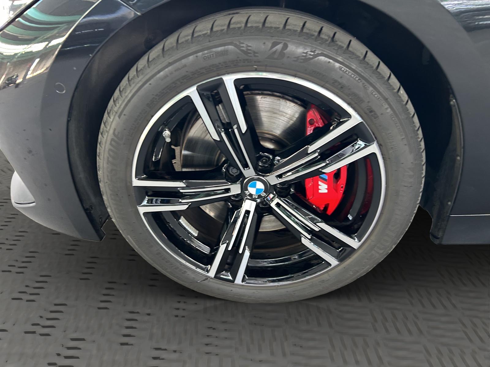 BMW 330i xDrive SAG Touring-image-27