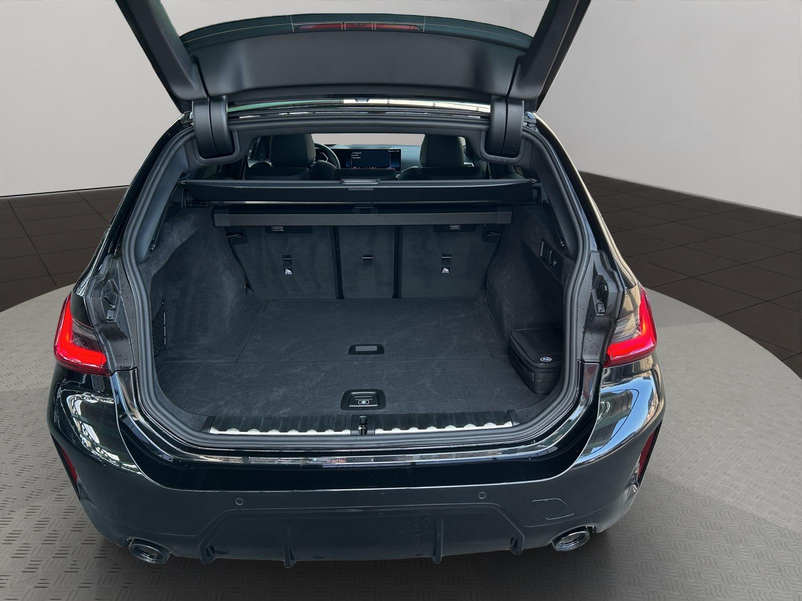 BMW 330i xDrive SAG Touring-image-26