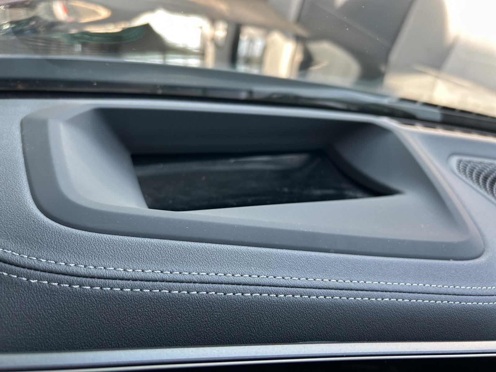 BMW 330i xDrive SAG Touring-image-10
