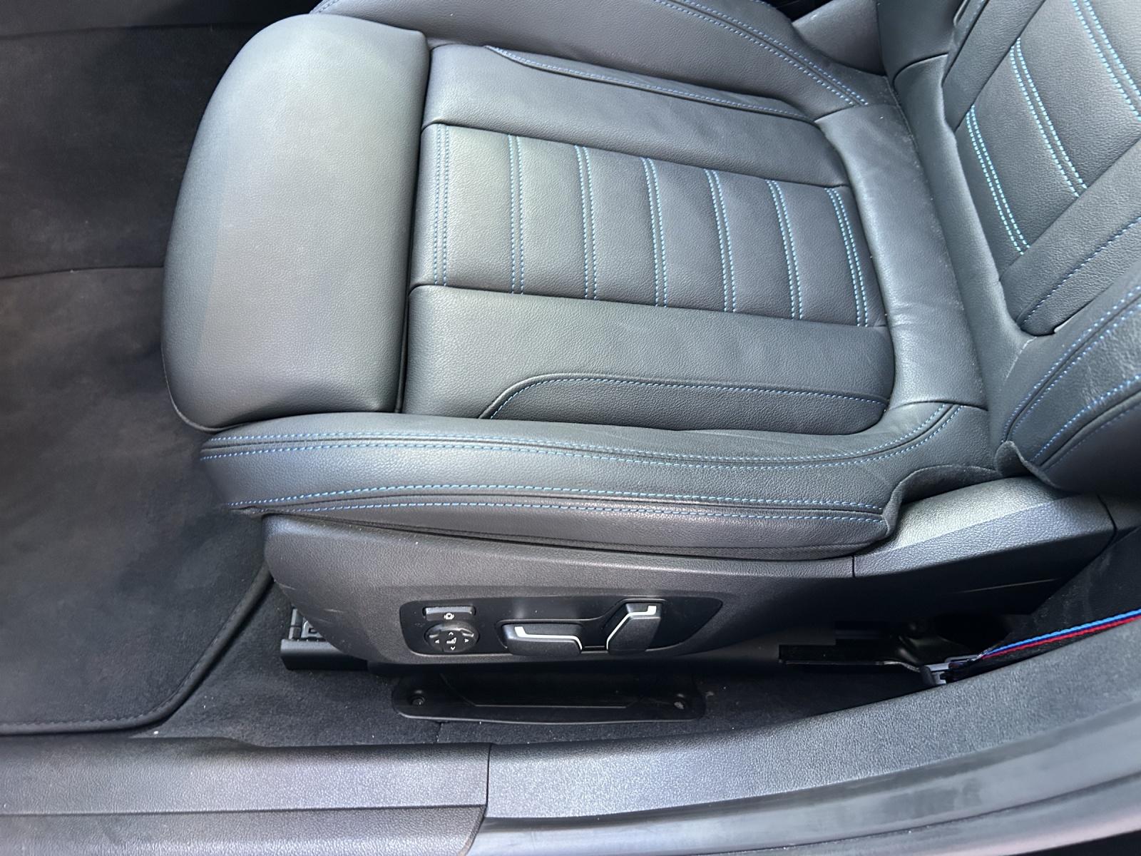 BMW 330i xDrive SAG Touring-image-13