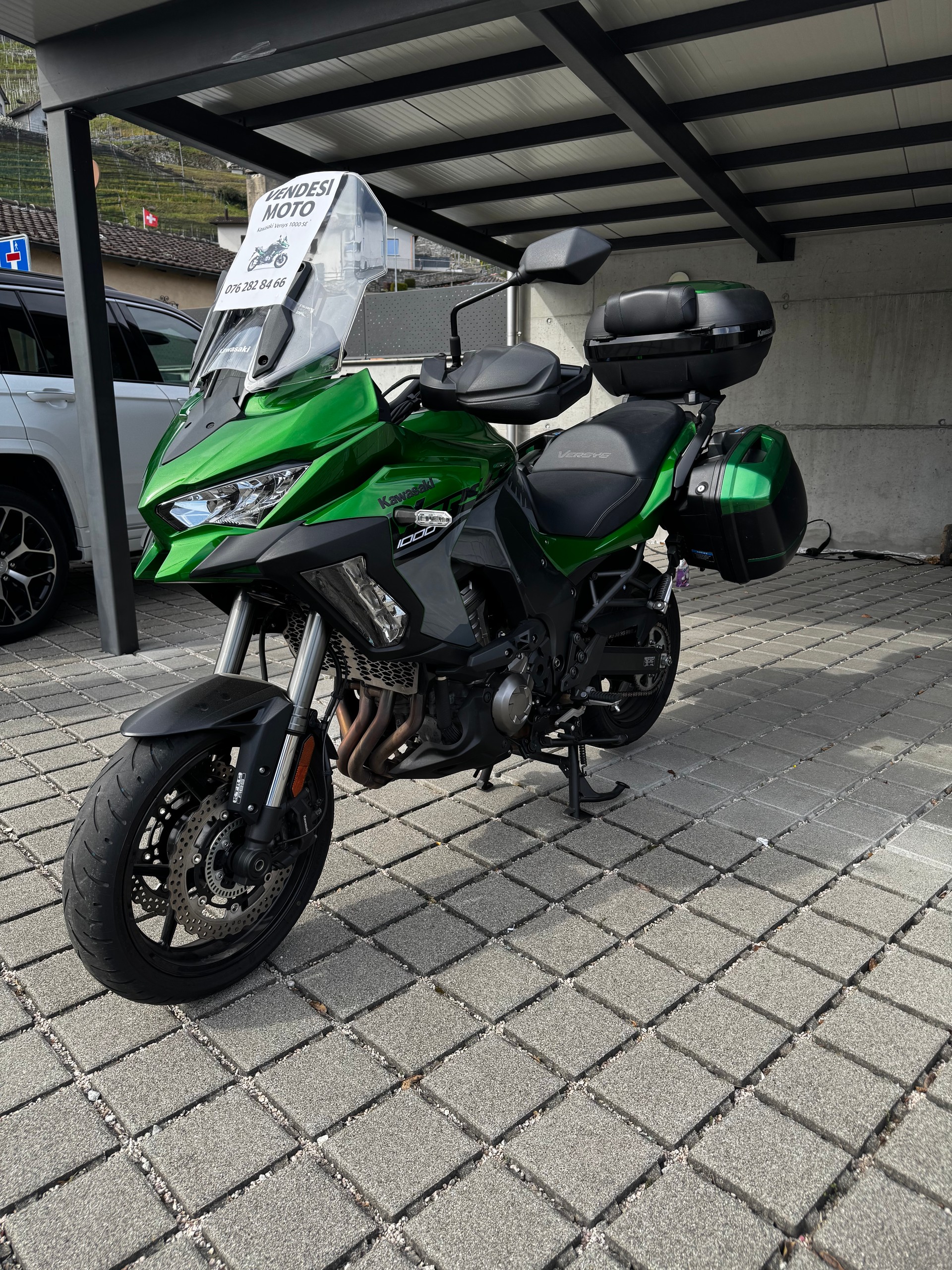 KAWASAKI 1000 ABS Grand Tourer Leo Vince-image-0