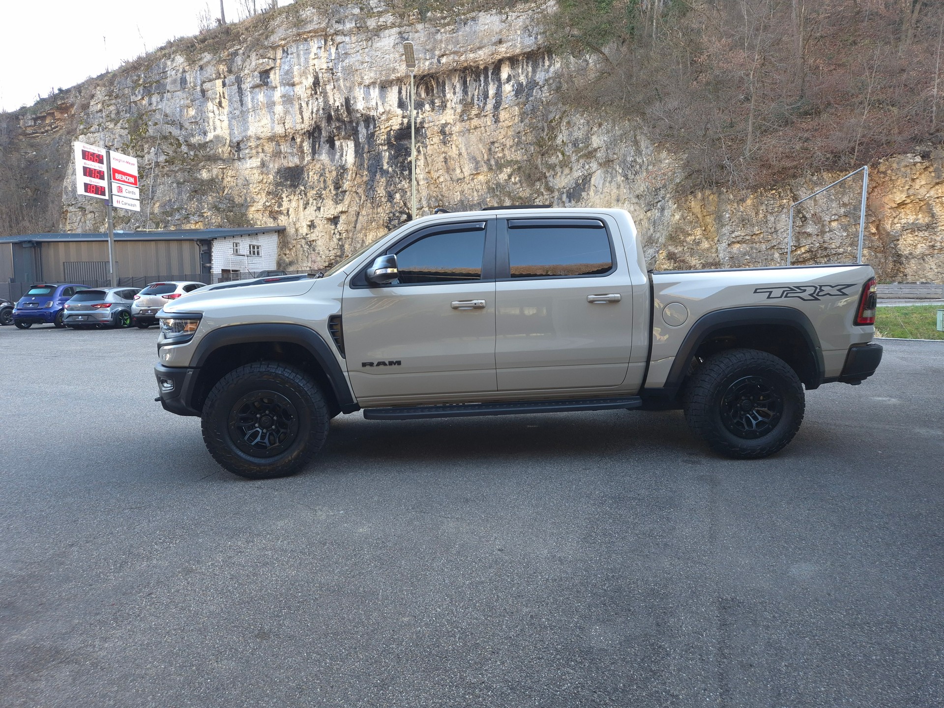 DODGE RAM 1500 TRX Level 2 Sandblast Edition-image-9