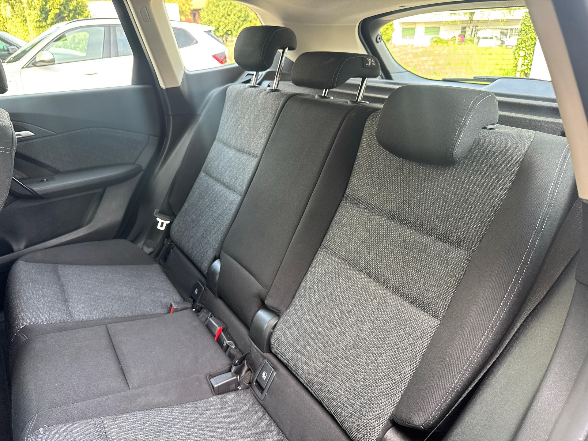 BMW X1 30e xDrive-image-18