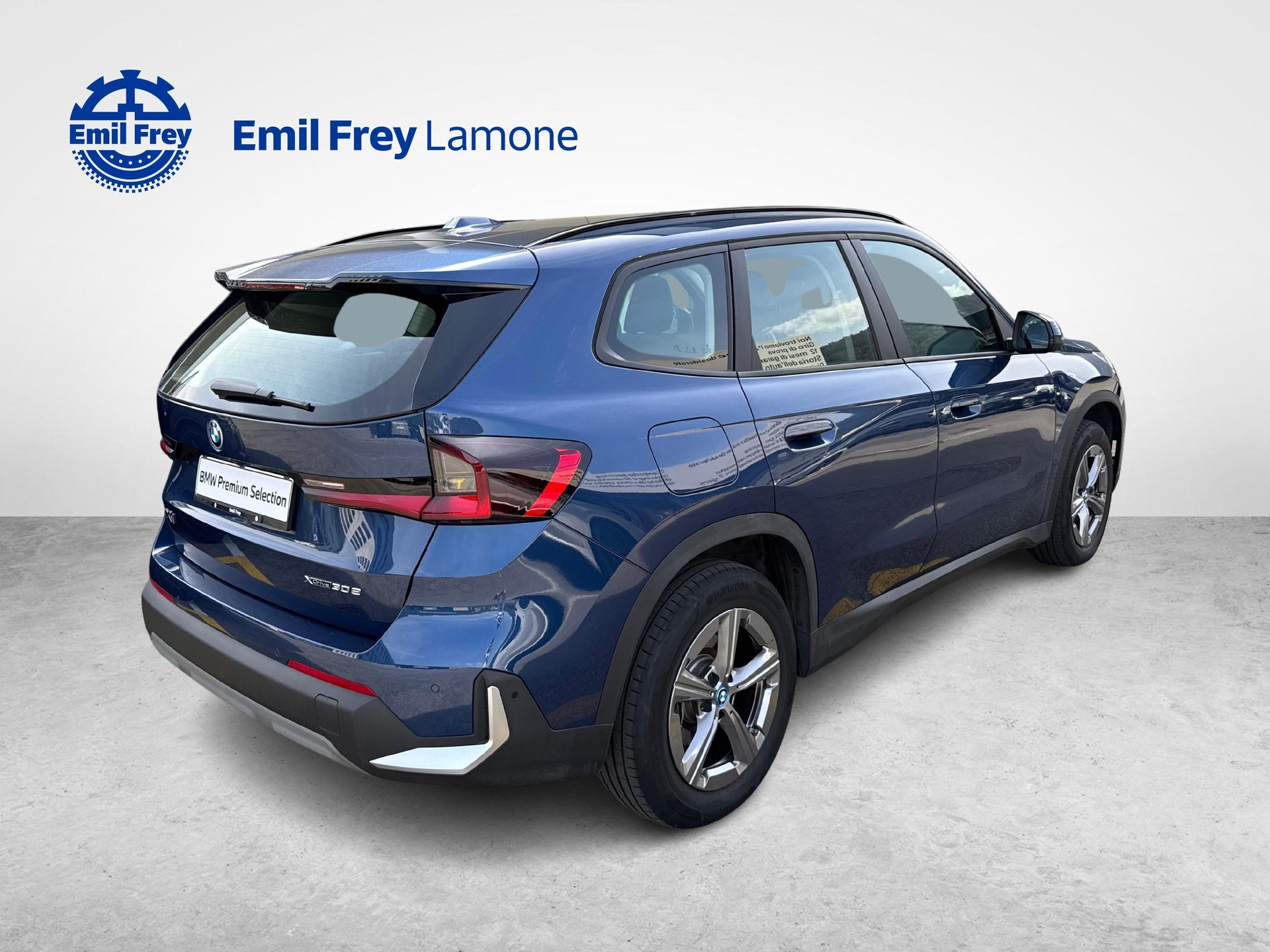 BMW X1 30e xDrive-image-5