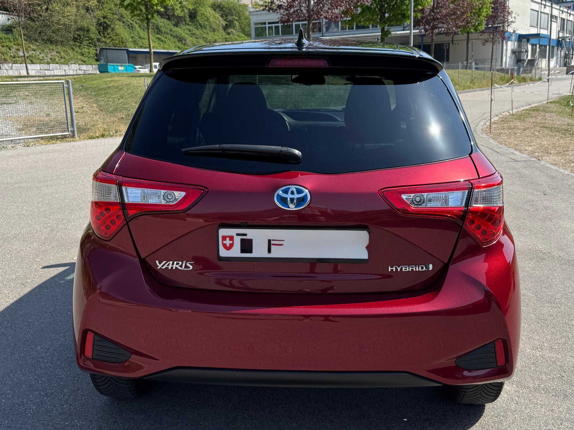 TOYOTA 1.5 VVT-i Hybrid Trend e-CVT-image-3