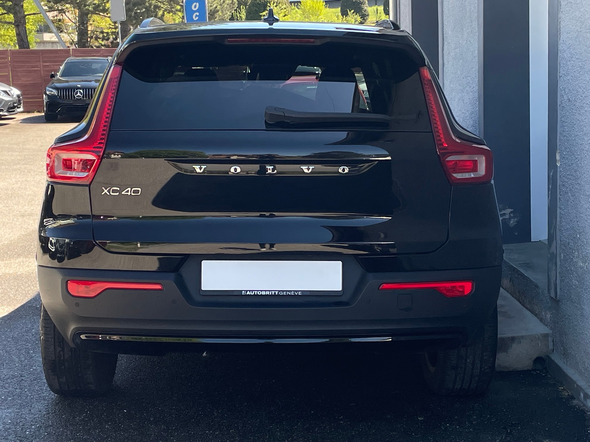 VOLVO XC40 B4 Benzin Mild Hybrid AWD Ultim. Bright DCT-image-4