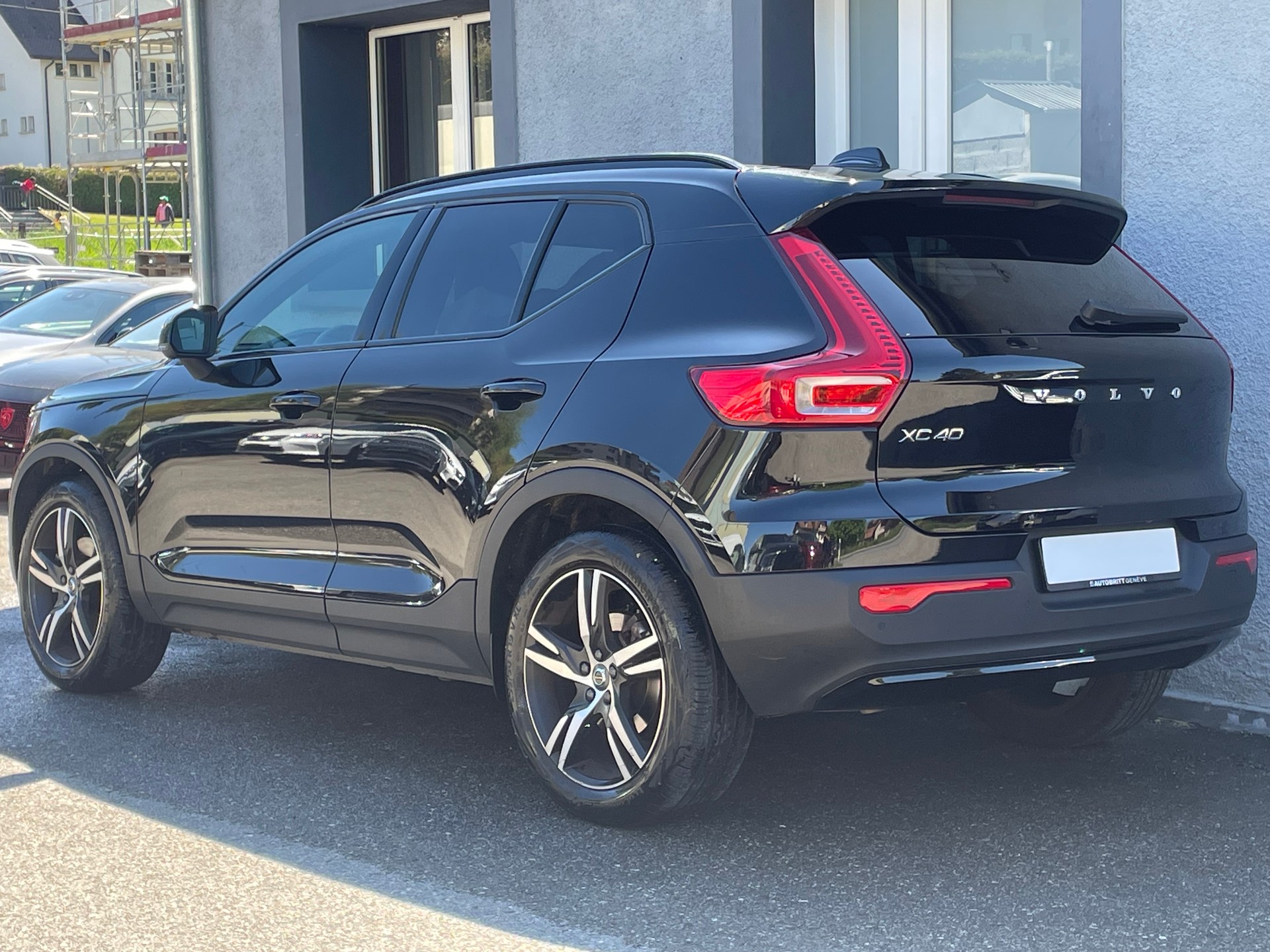 VOLVO XC40 B4 Benzin Mild Hybrid AWD Ultim. Bright DCT-image-3