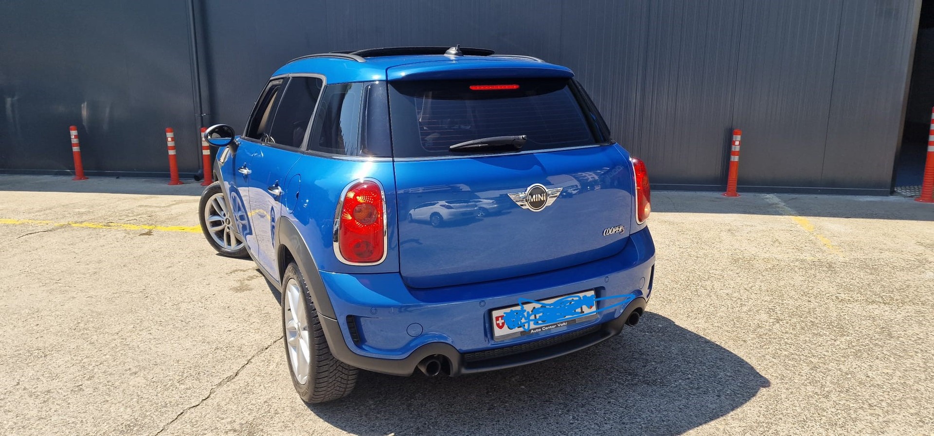 MINI Countryman Cooper S ALL4 Steptronic-showroom-element-2