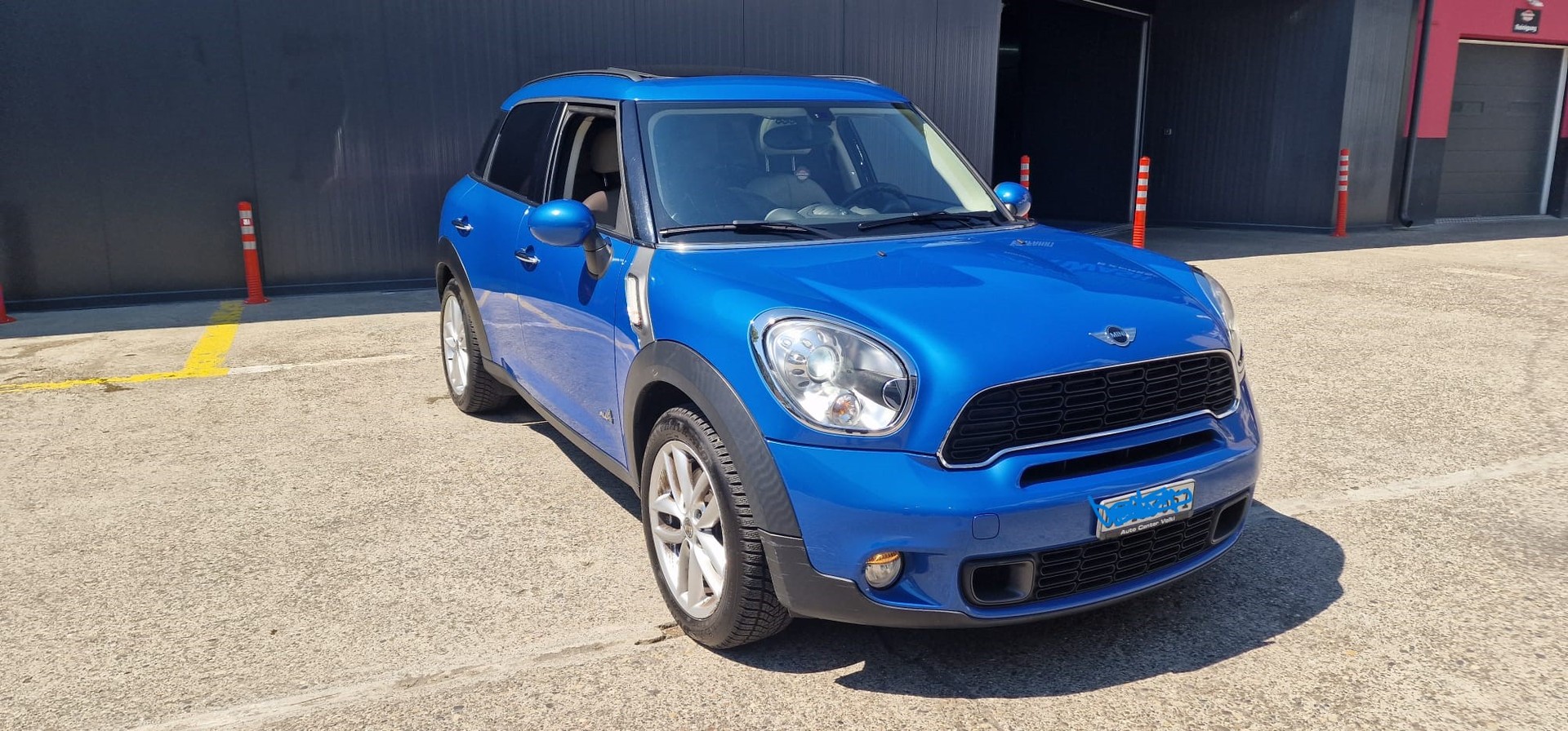 MINI Countryman Cooper S ALL4 Steptronic-showroom-element-1