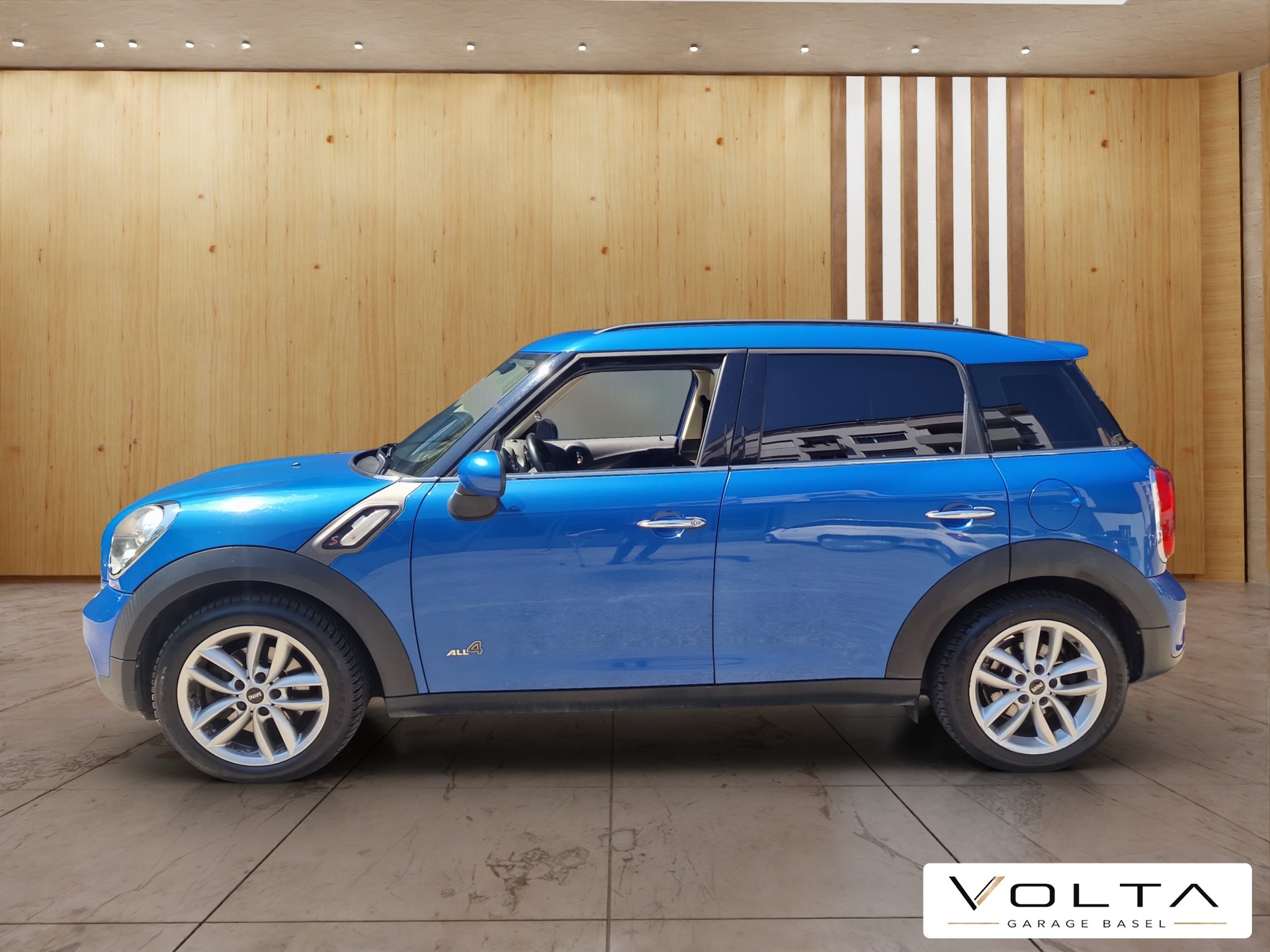MINI Countryman Cooper S ALL4 Steptronic-showroom-element-1