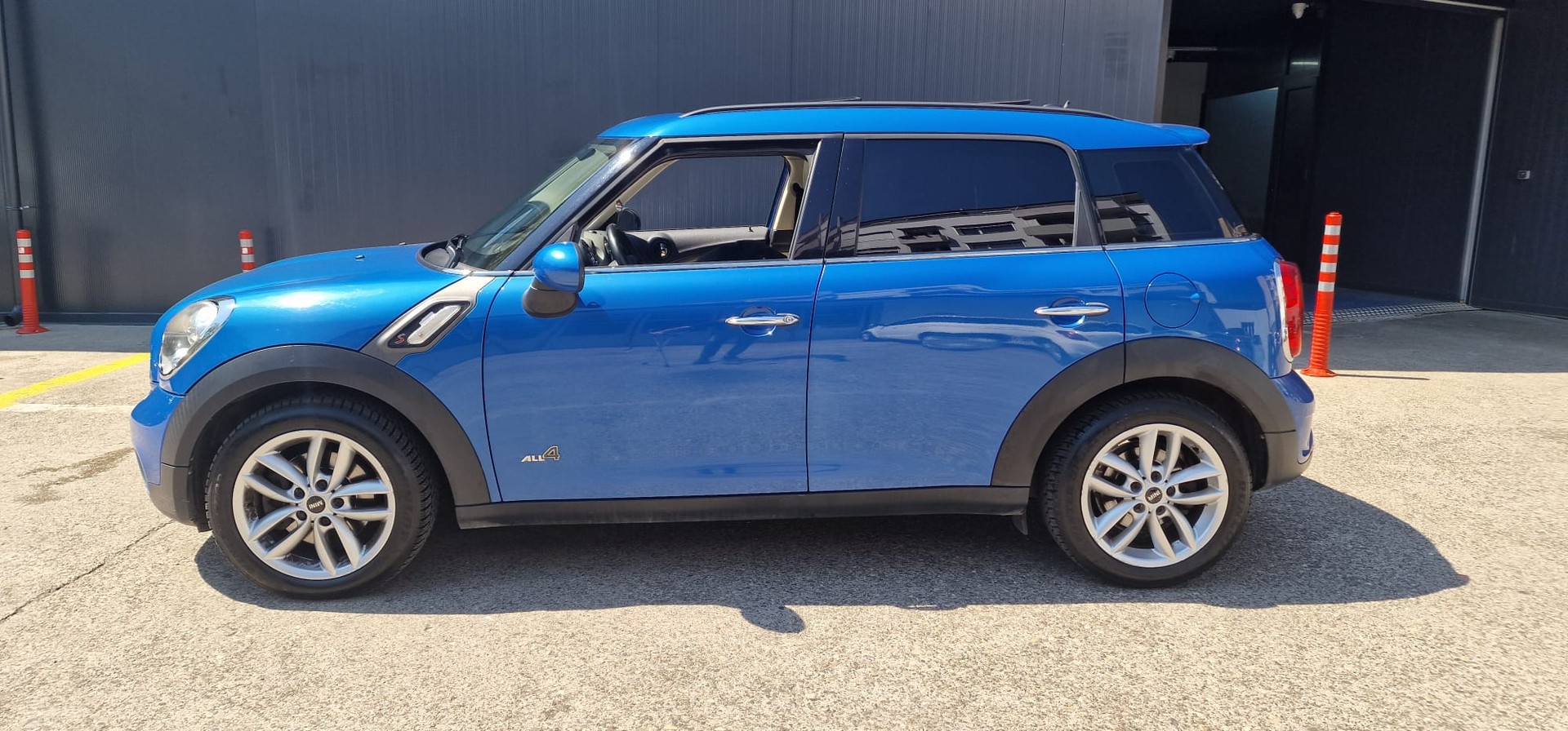 MINI Countryman Cooper S ALL4 Steptronic-image-4