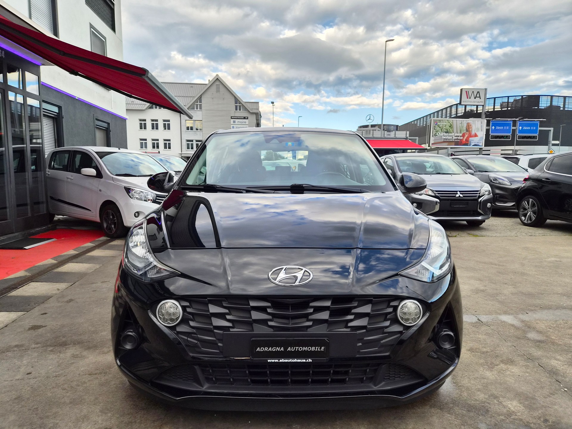 HYUNDAI i10 1.0 Origo Automat-image-9