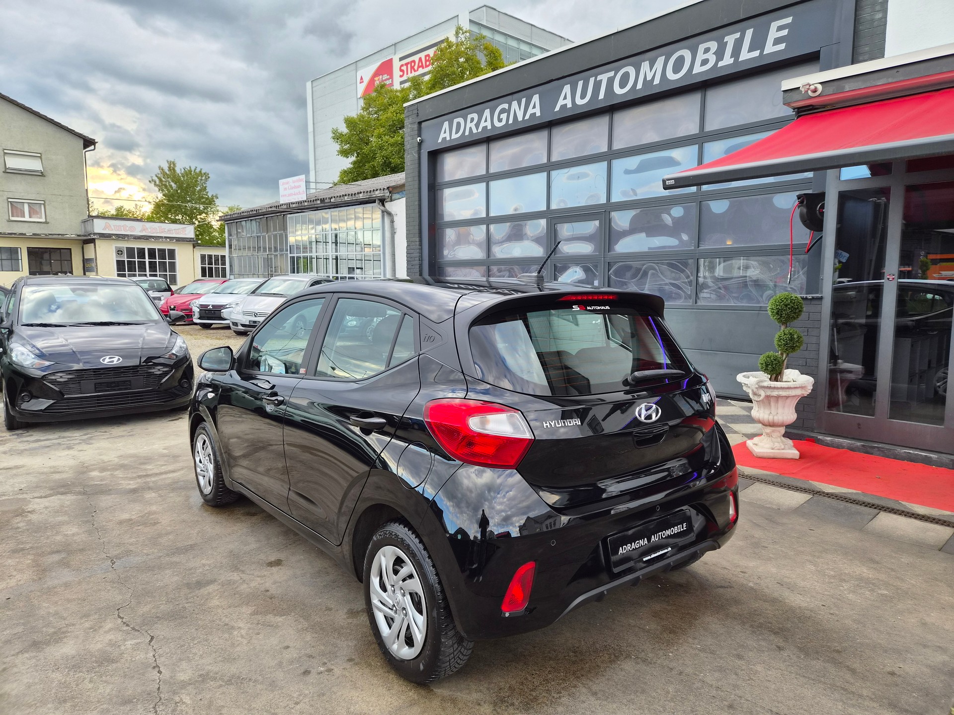 HYUNDAI i10 1.0 Origo Automat-image-4
