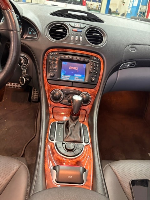 MERCEDES-BENZ SL 500 Automatic-image-8