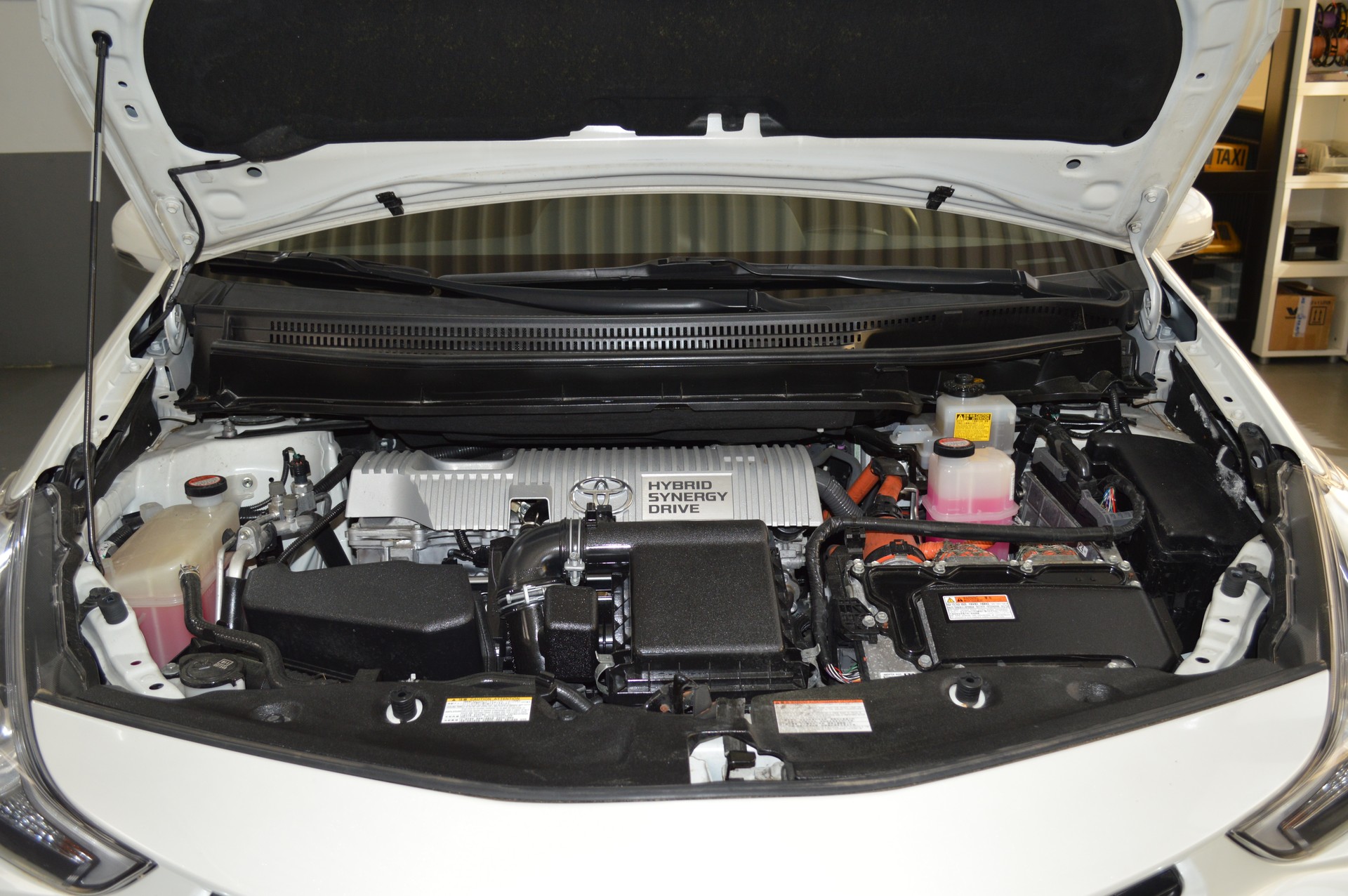 TOYOTA Prius+ 1.8 VVT-i HSD Sol Premium-image-14