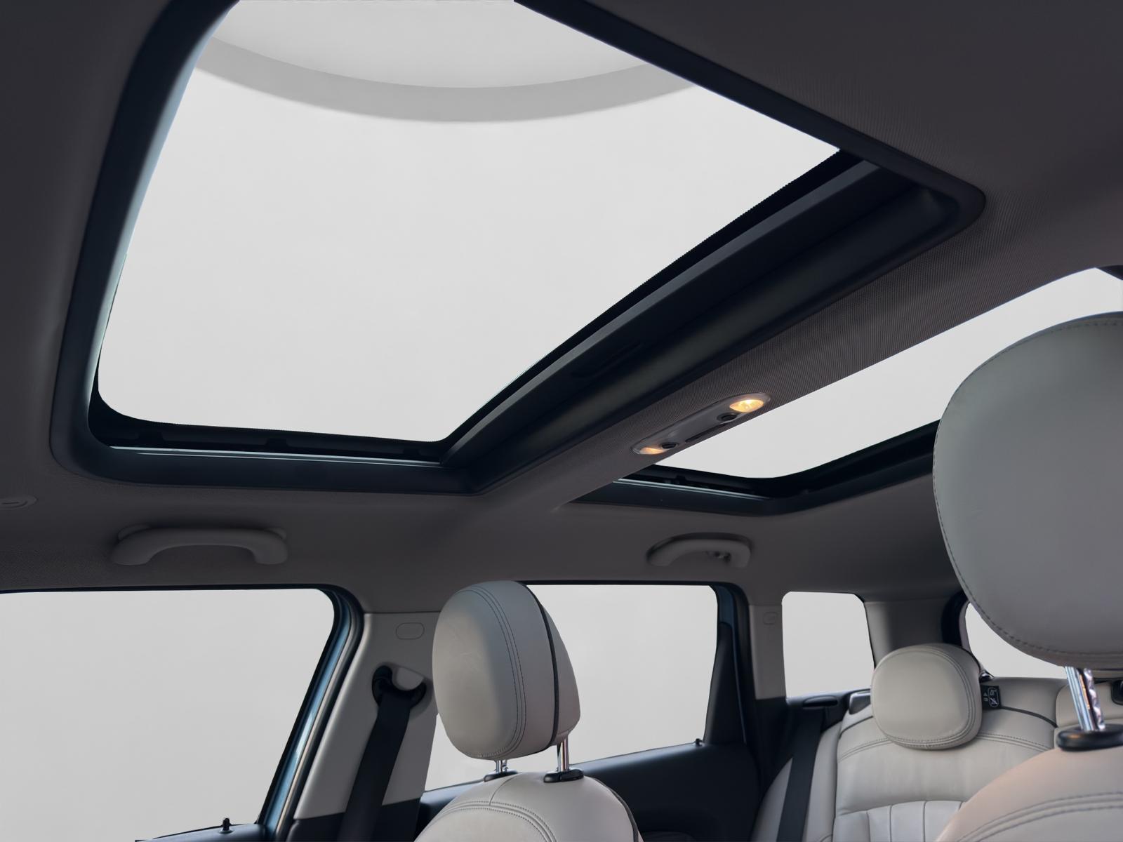 MINI Clubman Cooper S ALL4 Steptronic-image-11