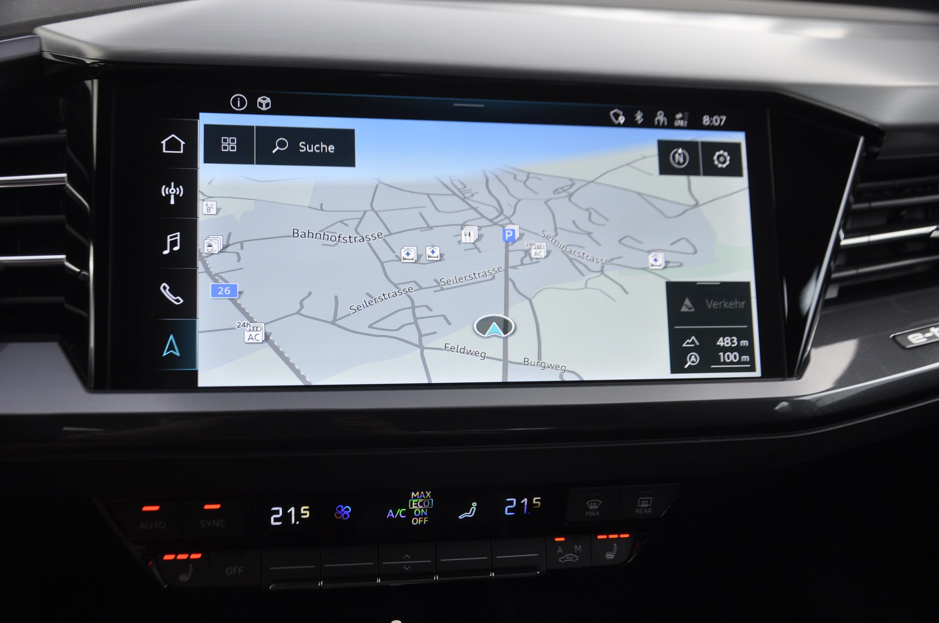 AUDI Q4 Sportback e-tron 50 quattro S line-image-12