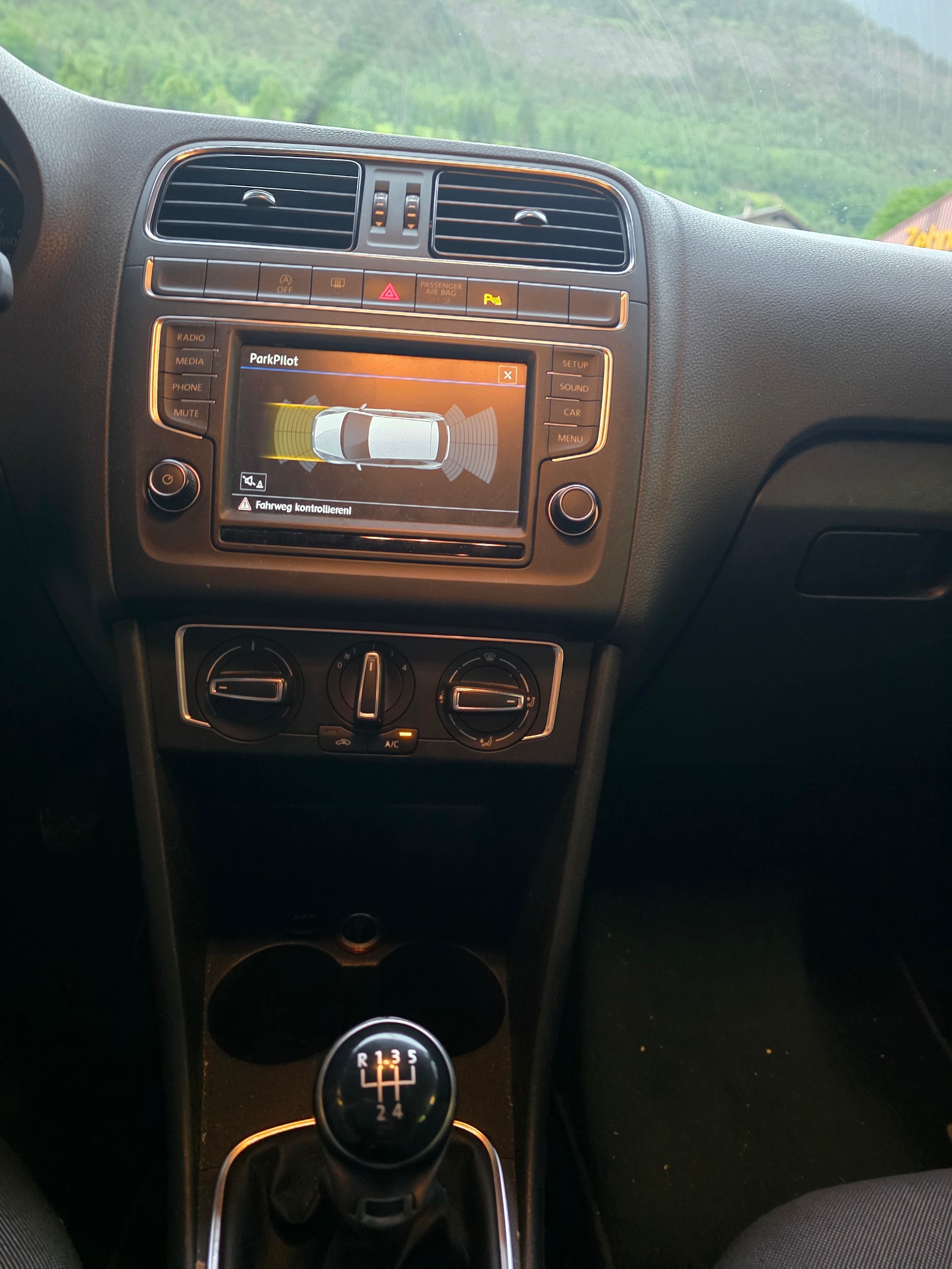 VW Polo 1.2 TSI BMT Comfortline-image-12